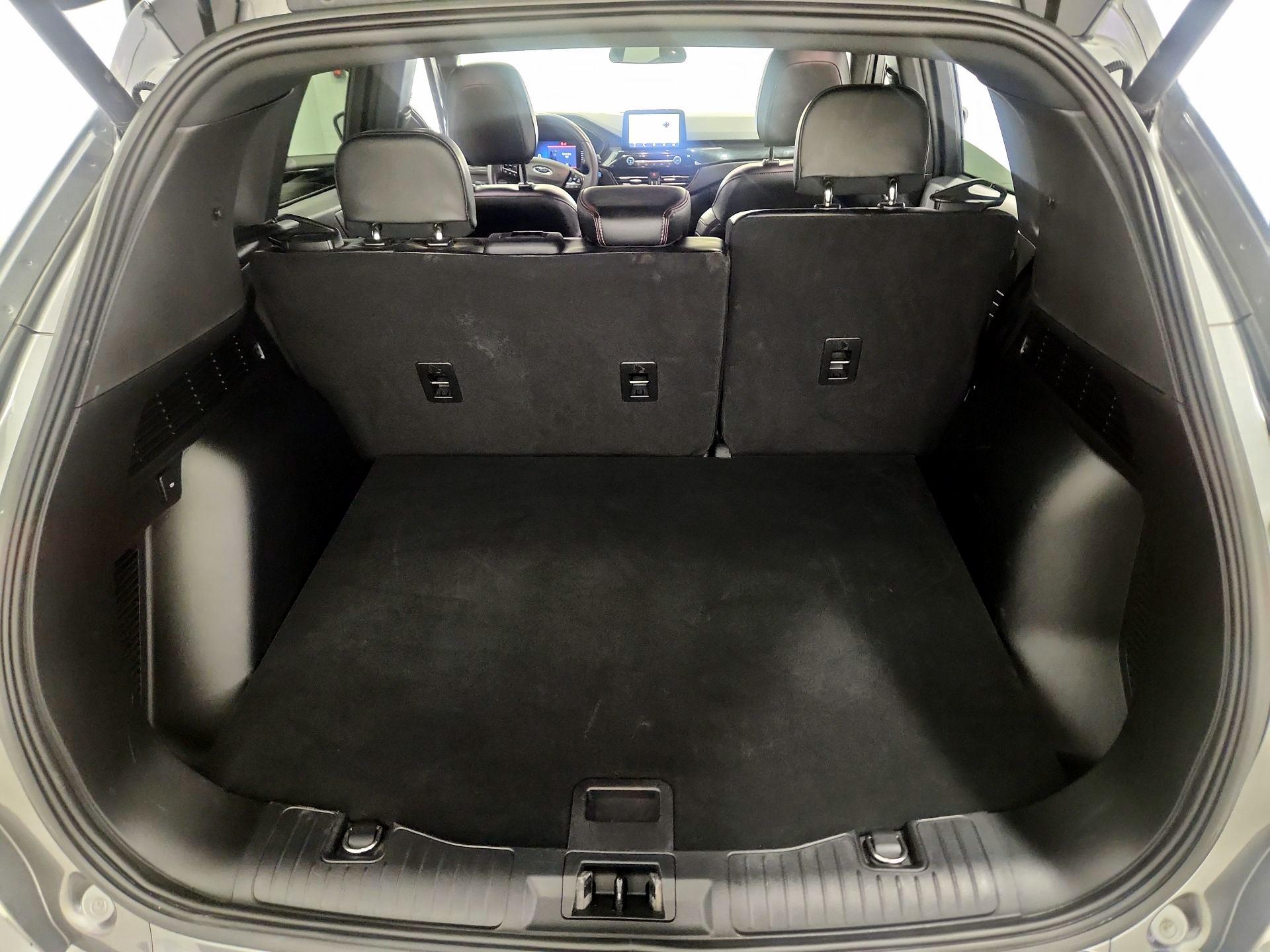 Thumbnail: 2023 Ford Escape - 20