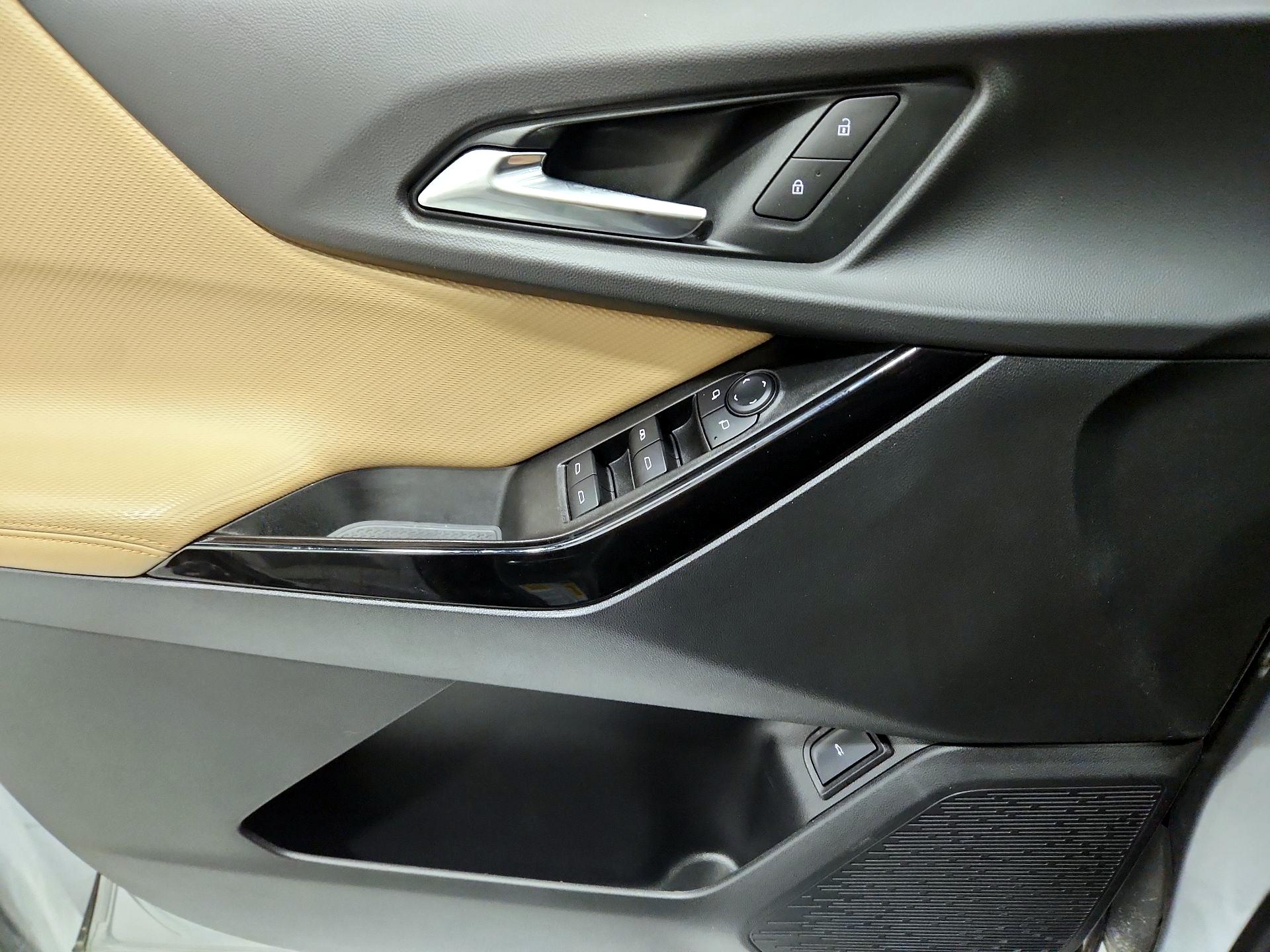 Thumbnail: 2025 Chevrolet Equinox - 12