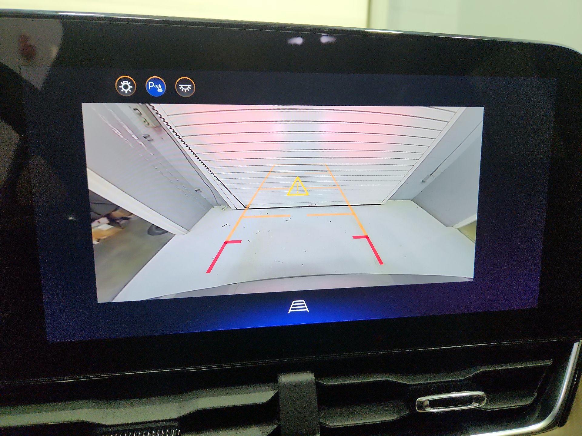 Thumbnail: 2025 Chevrolet Equinox - 15