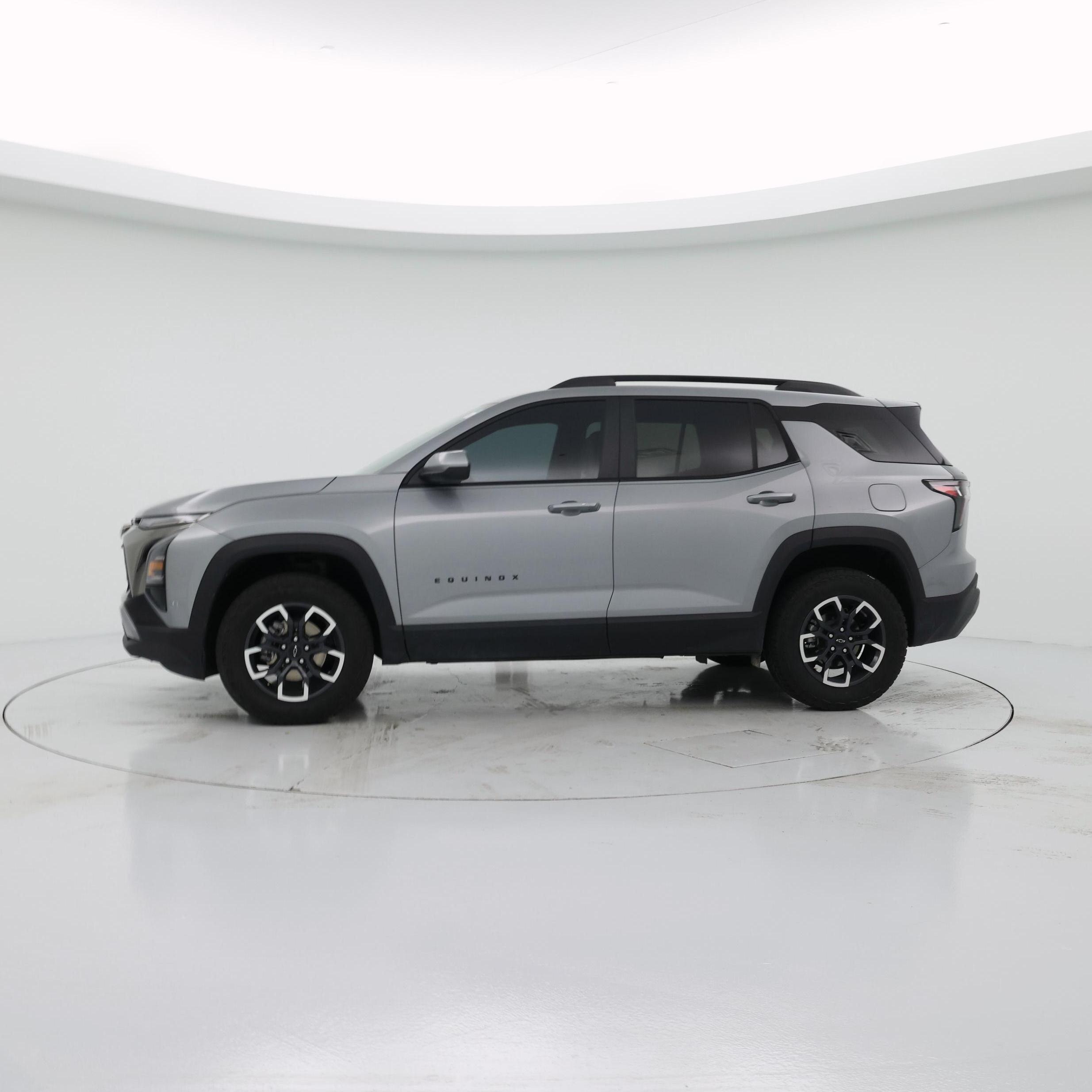 Thumbnail: 2025 Chevrolet Equinox - 3