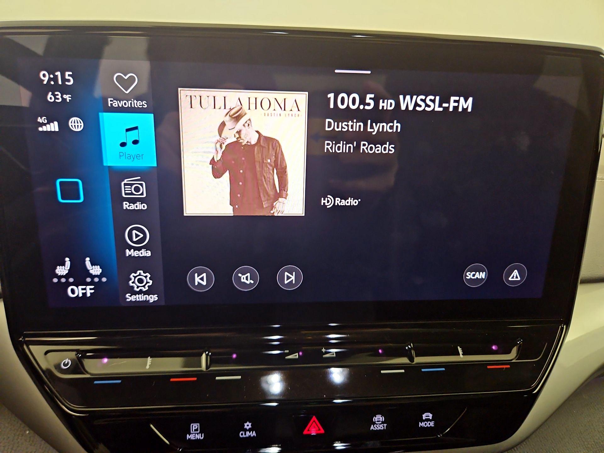 Thumbnail: 2023 Volkswagen ID.4 - 16