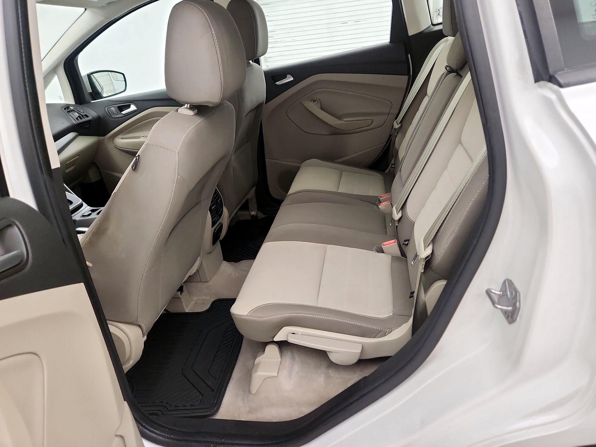 Thumbnail: 2014 Ford C-Max - 19