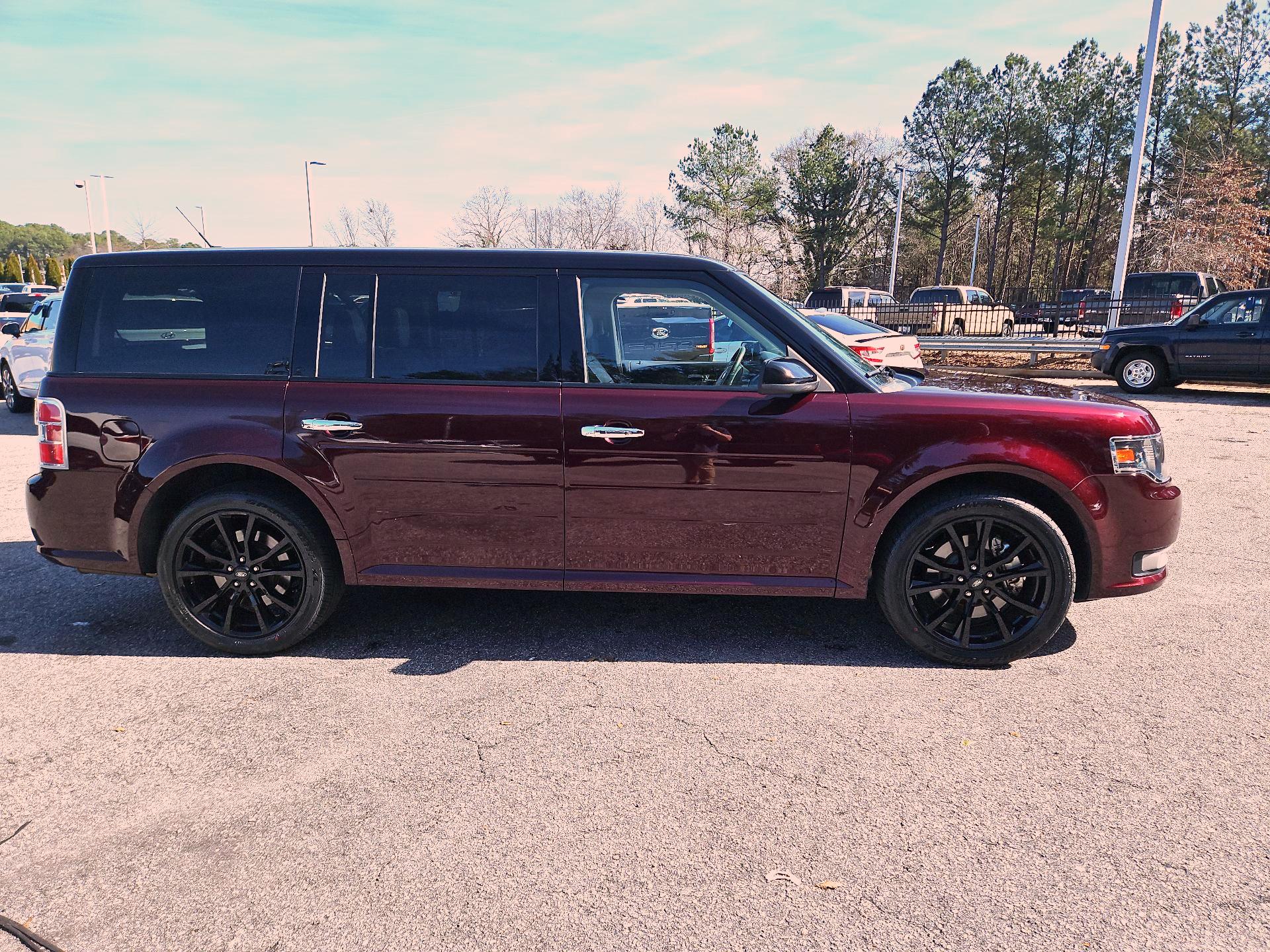 Thumbnail: 2019 Ford Flex - 4
