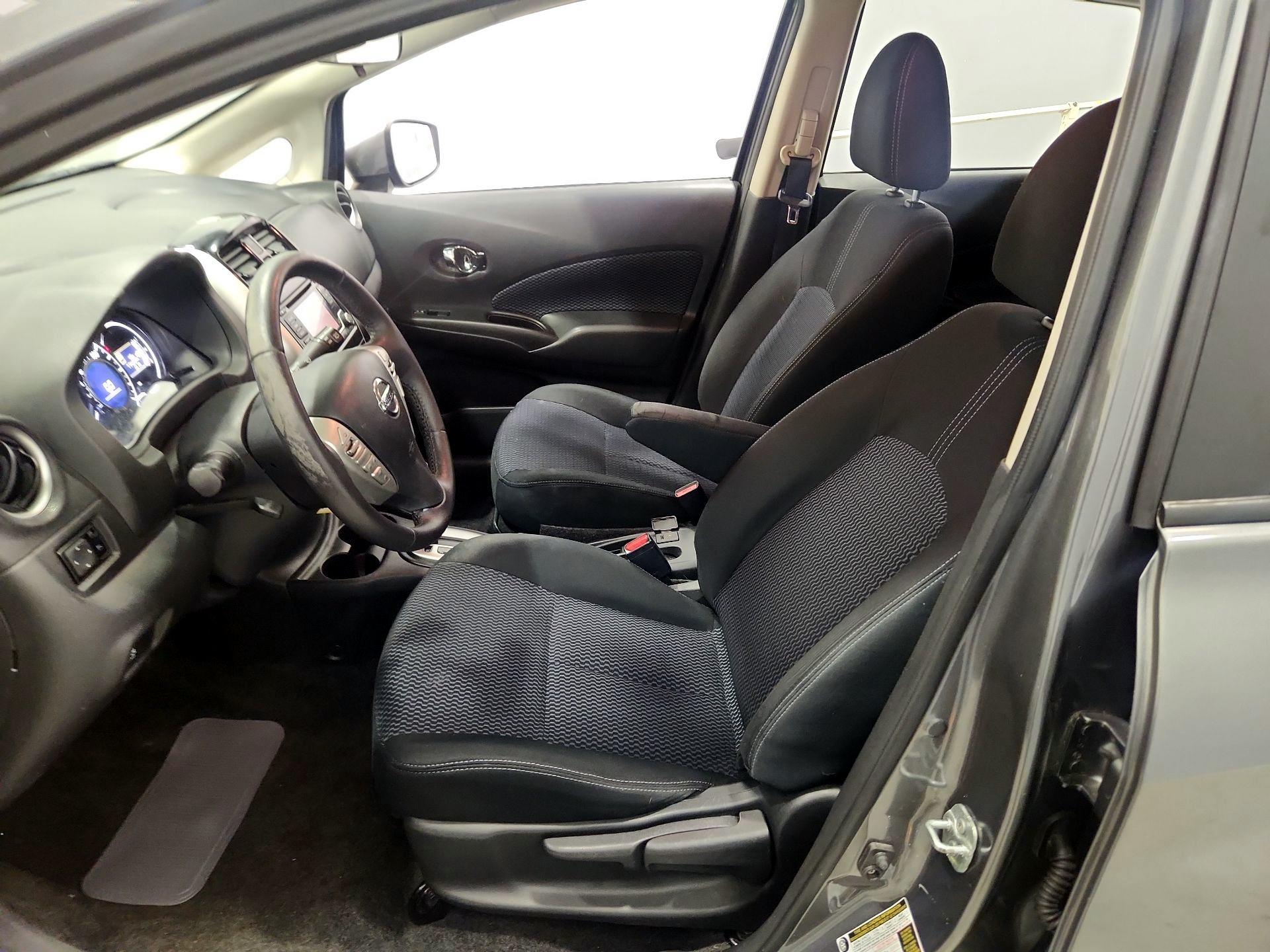 Thumbnail: 2016 Nissan Versa Note - 11