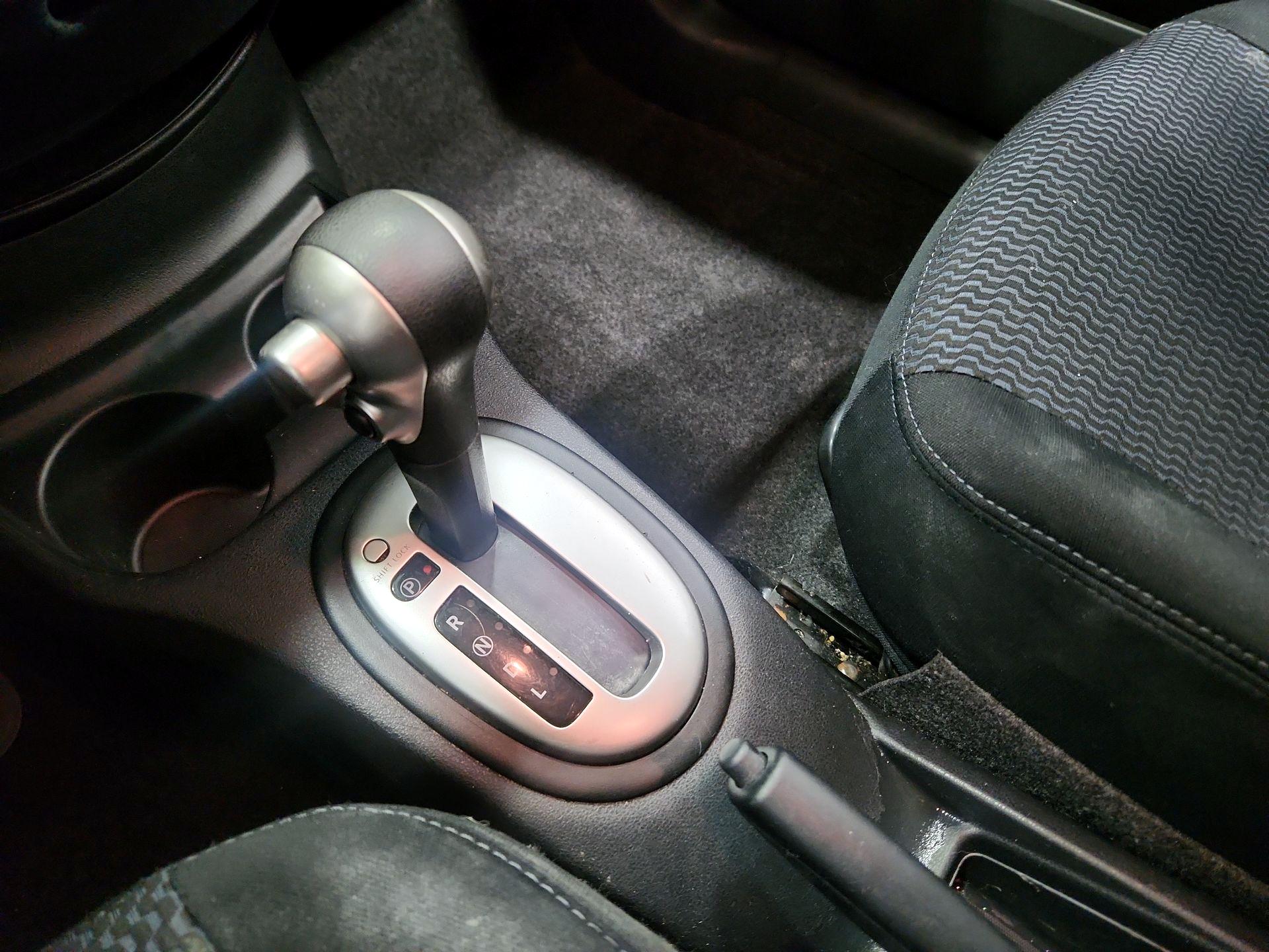 Thumbnail: 2016 Nissan Versa Note - 17