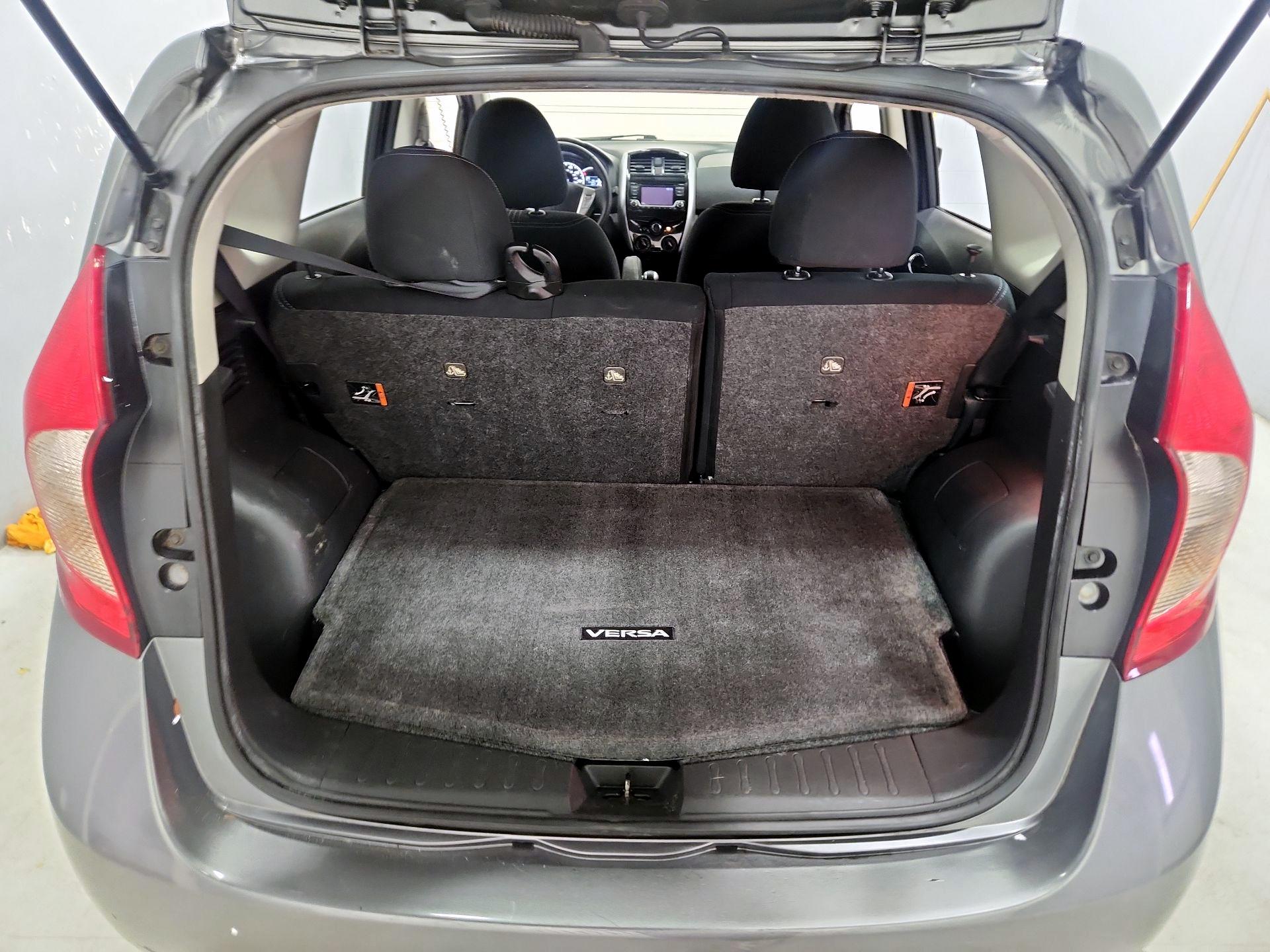 Thumbnail: 2016 Nissan Versa Note - 20