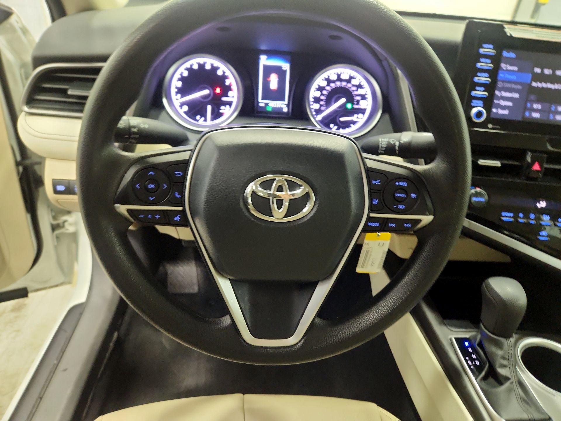 Thumbnail: 2024 Toyota Camry - 10