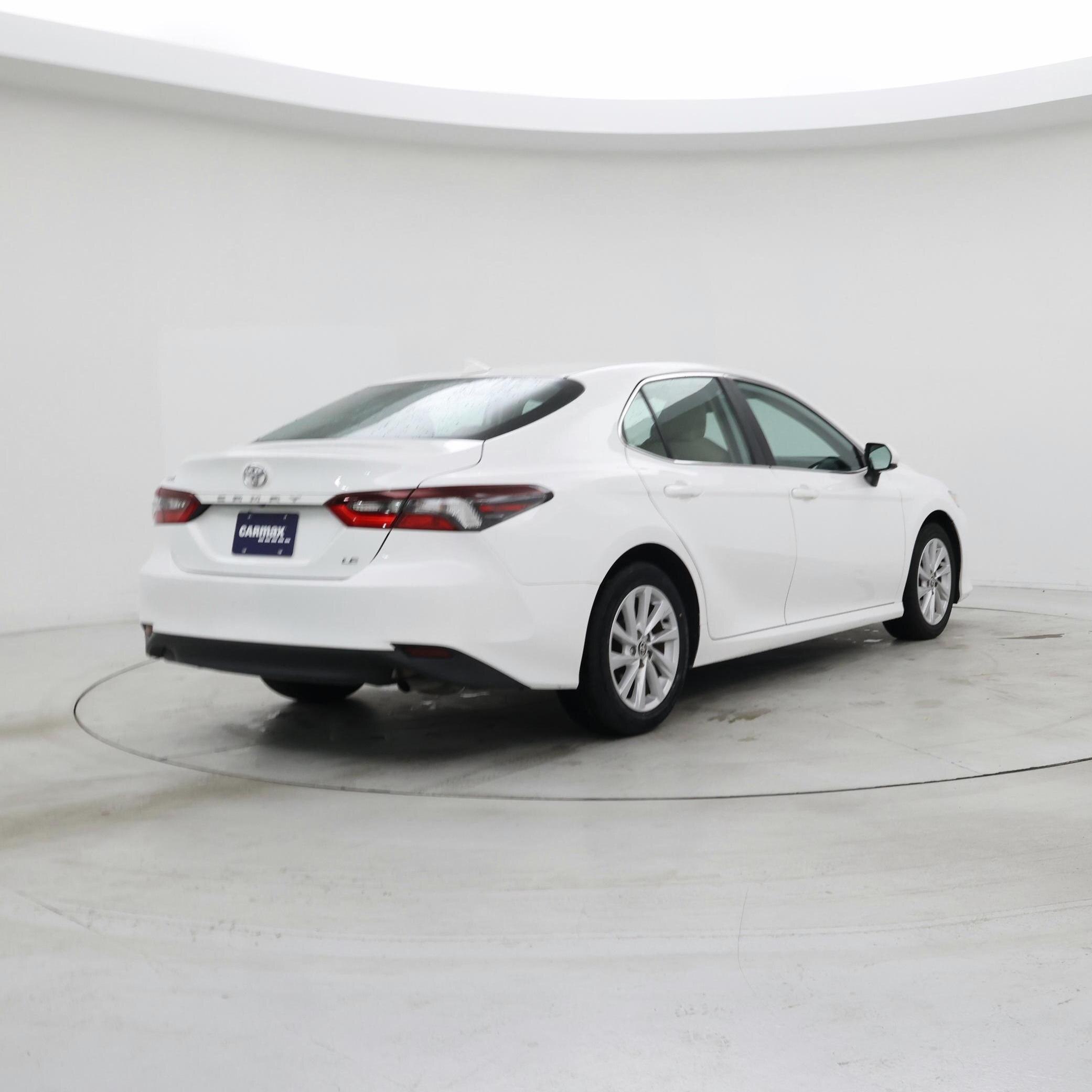 Thumbnail: 2024 Toyota Camry - 8