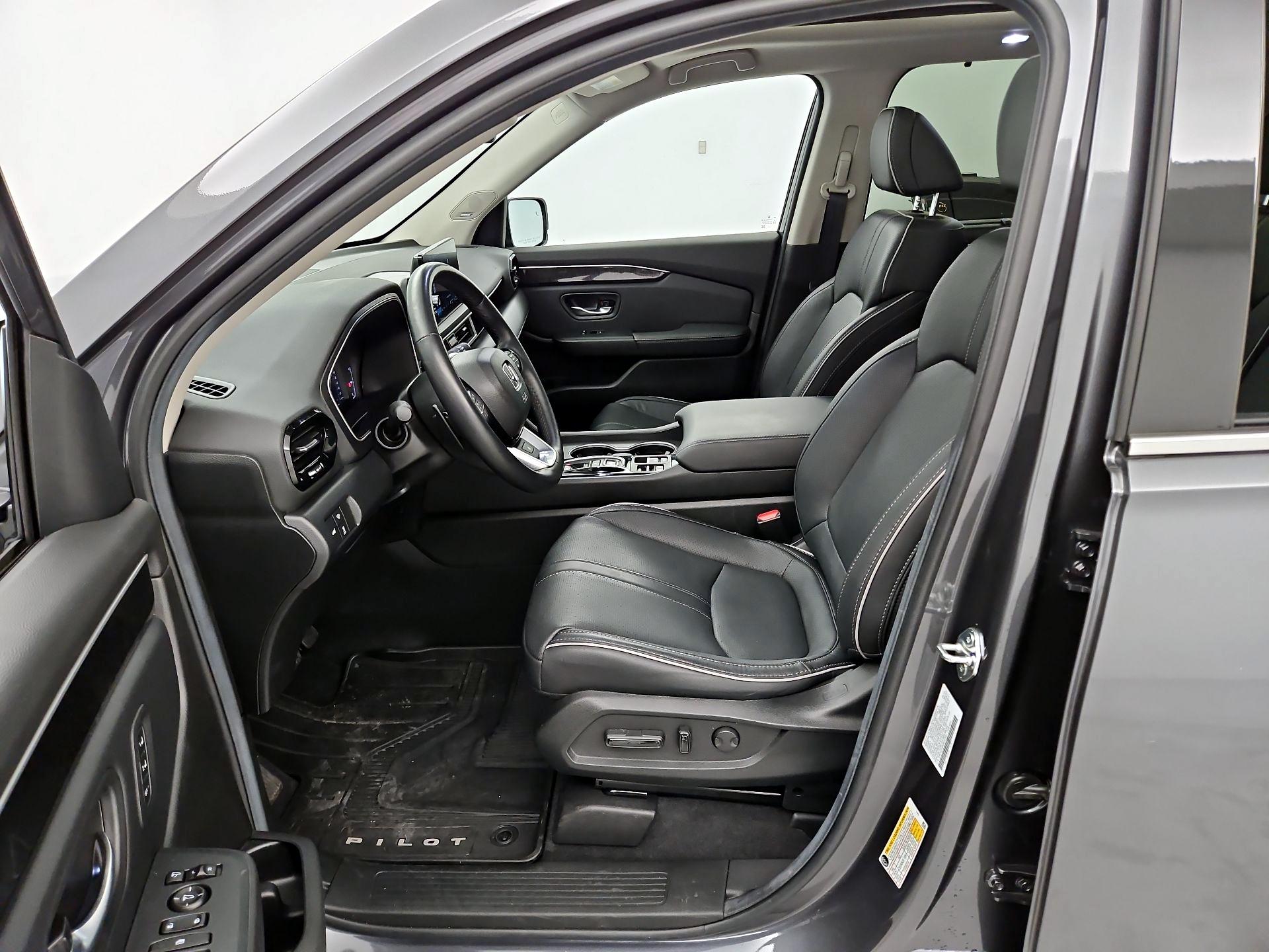 Thumbnail: 2025 Honda Pilot - 11