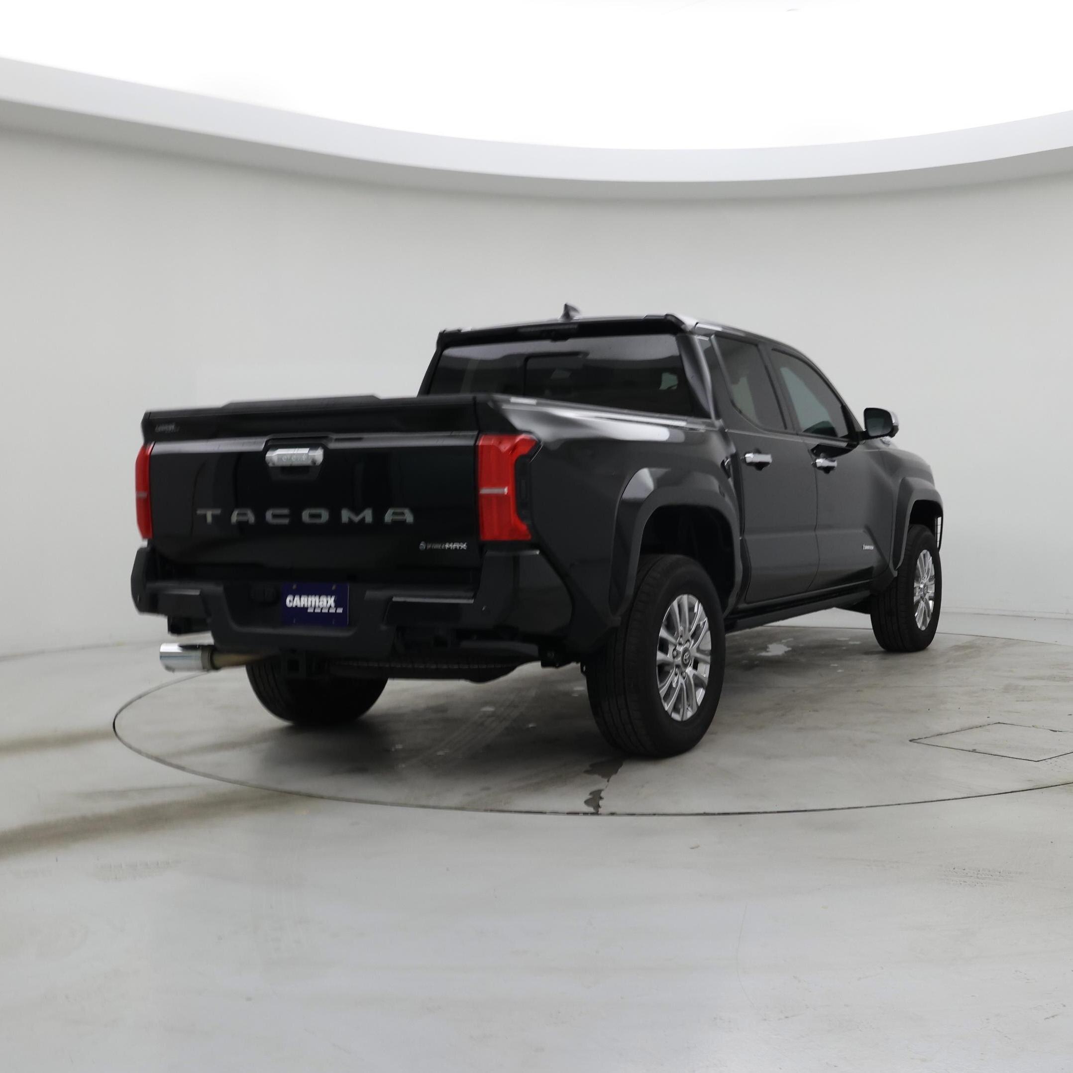 Thumbnail: 2024 Toyota Tacoma - 8