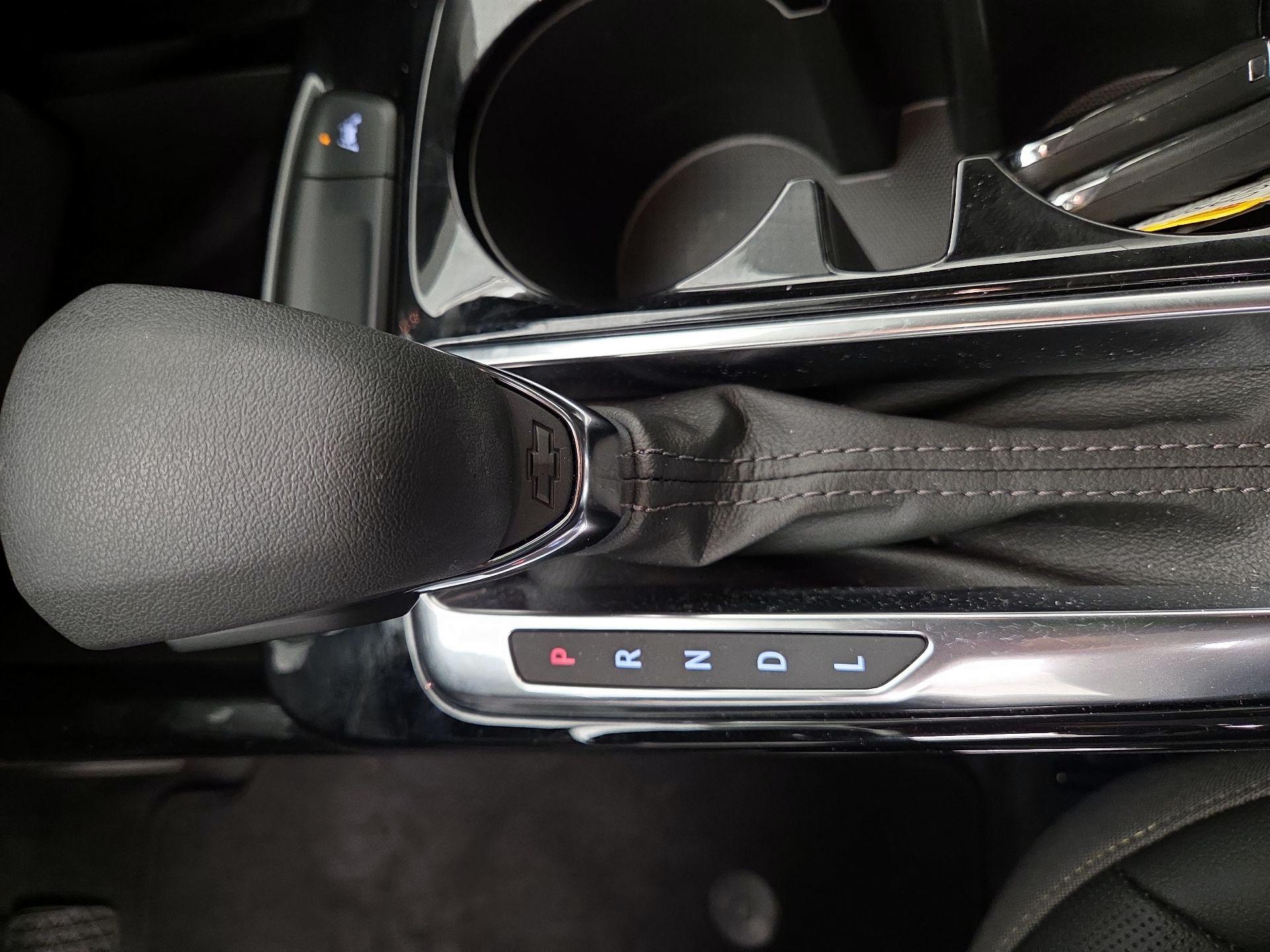 Thumbnail: 2025 Chevrolet Trax - 17