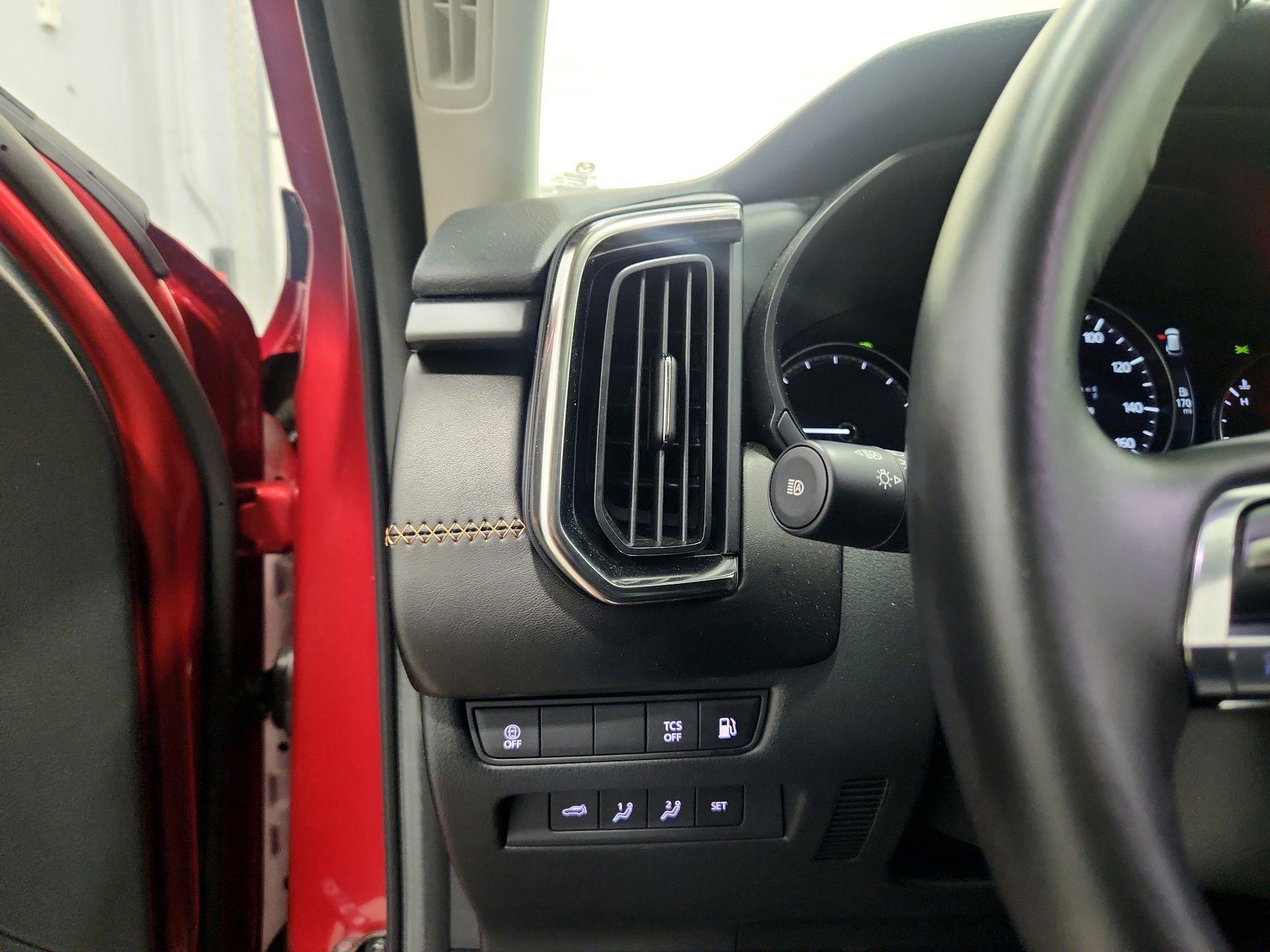 Thumbnail: 2025 Mazda CX-50 - 13