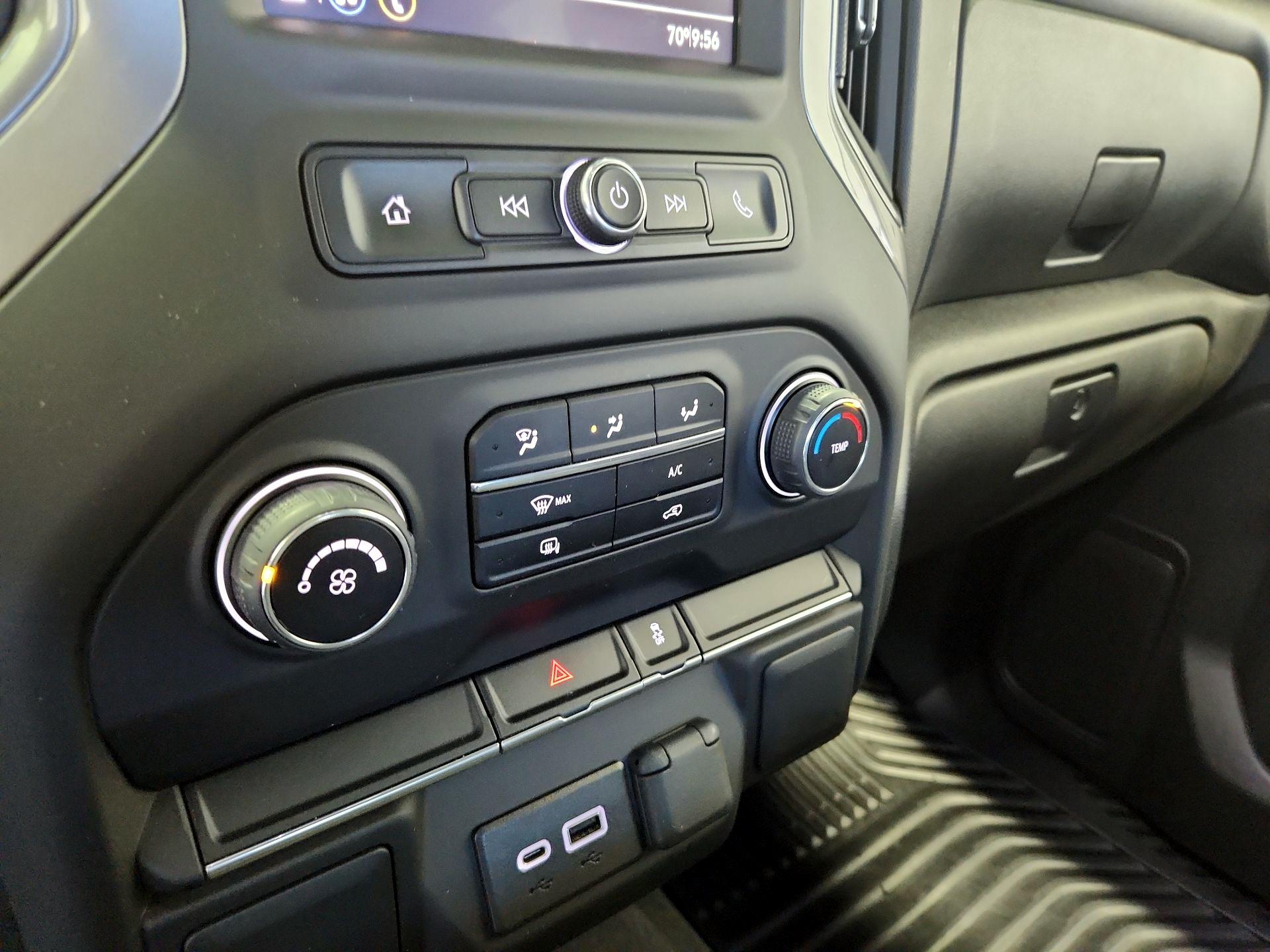 Thumbnail: 2022 Chevrolet Silverado 2500 - 16