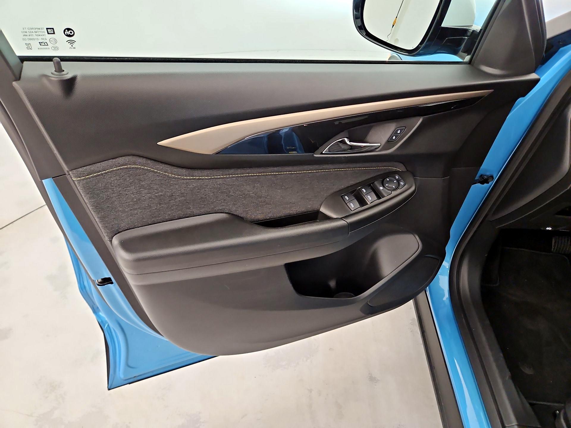 Thumbnail: 2025 Chevrolet TrailBlazer - 12