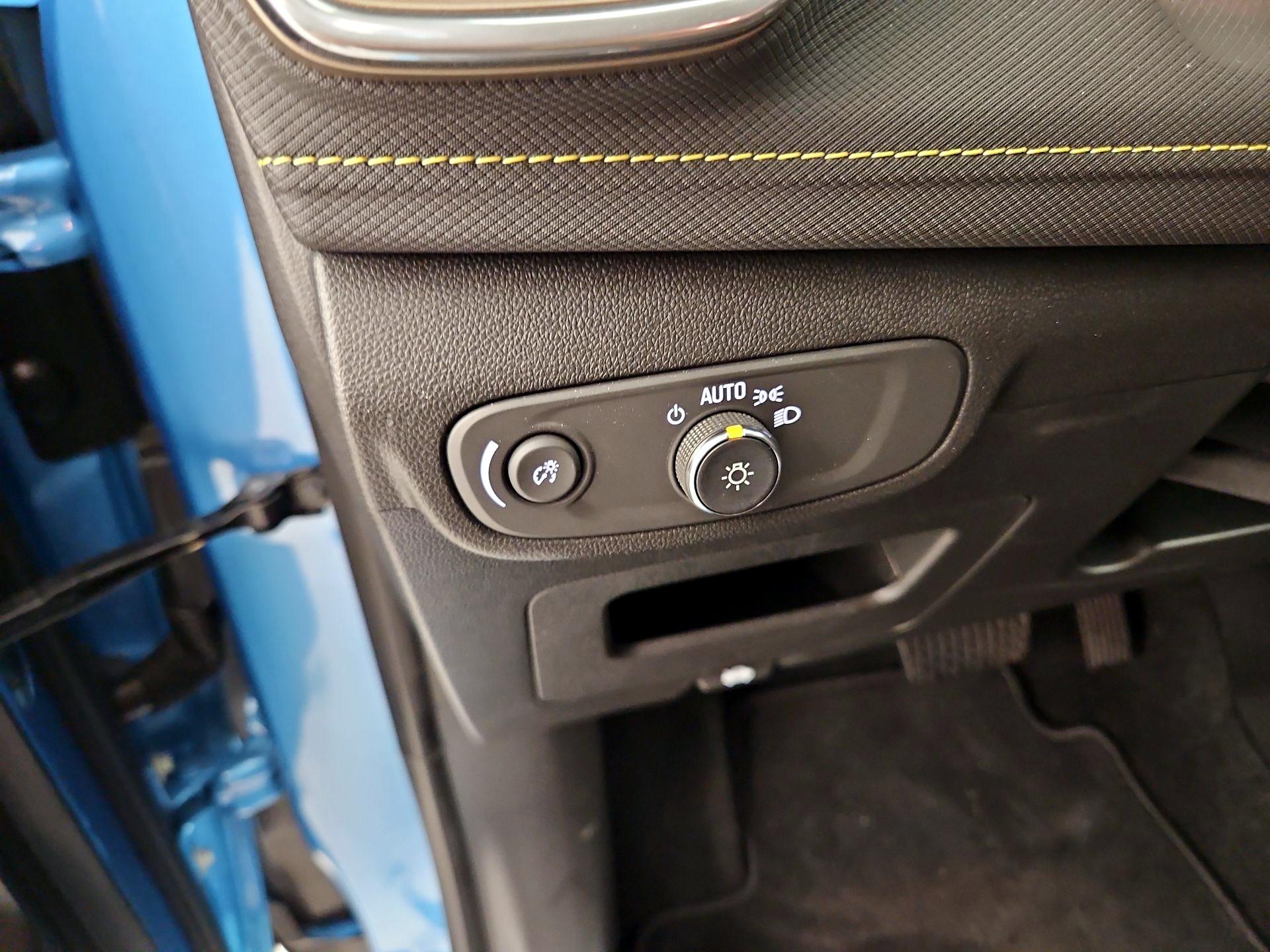 Thumbnail: 2025 Chevrolet TrailBlazer - 13