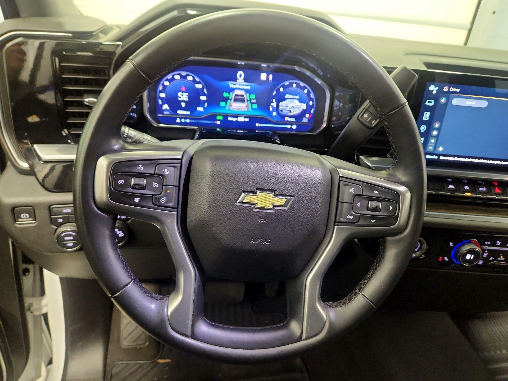 Thumbnail: 2023 Chevrolet Silverado 1500 - 10