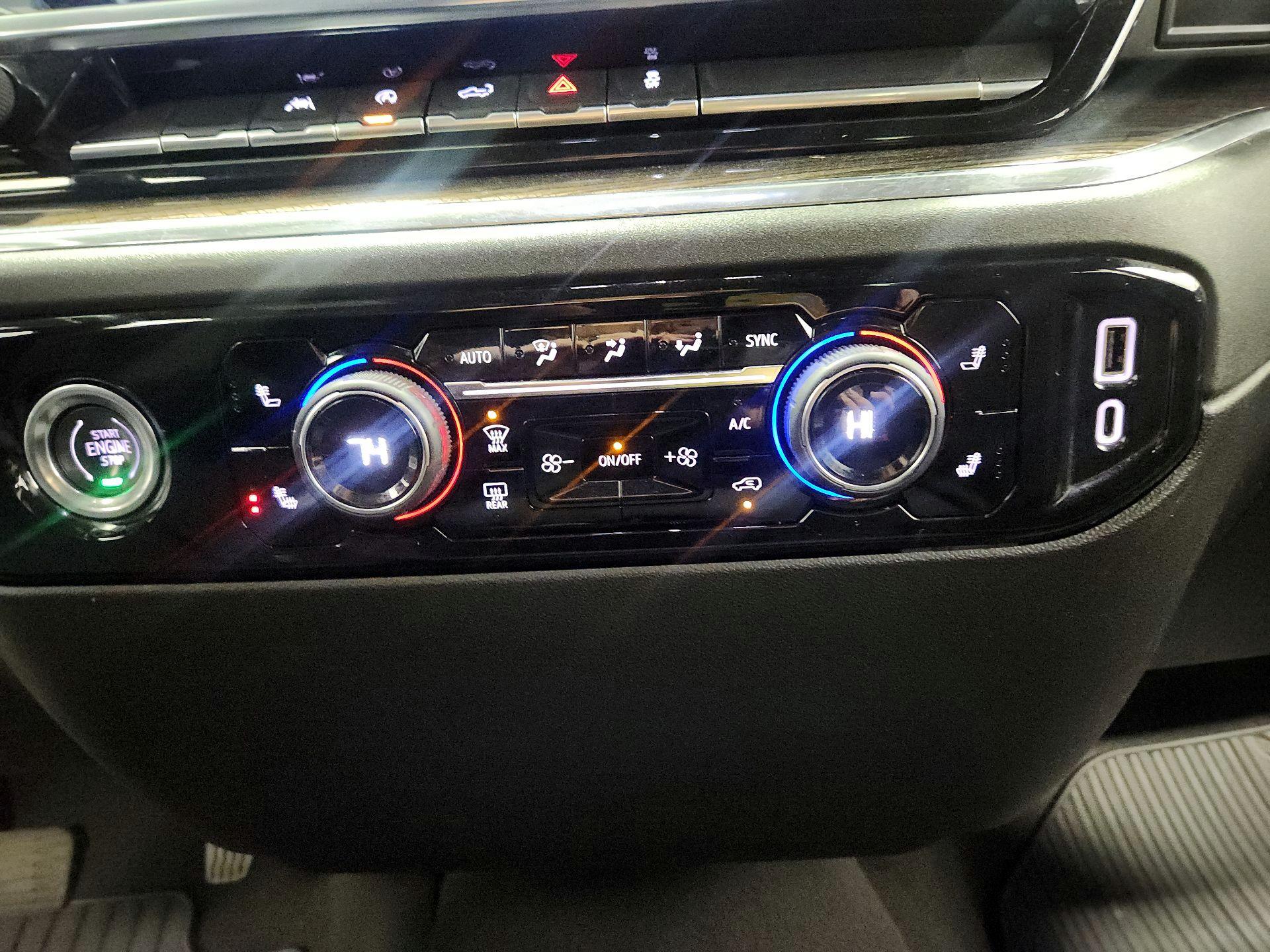 Thumbnail: 2023 Chevrolet Silverado 1500 - 17