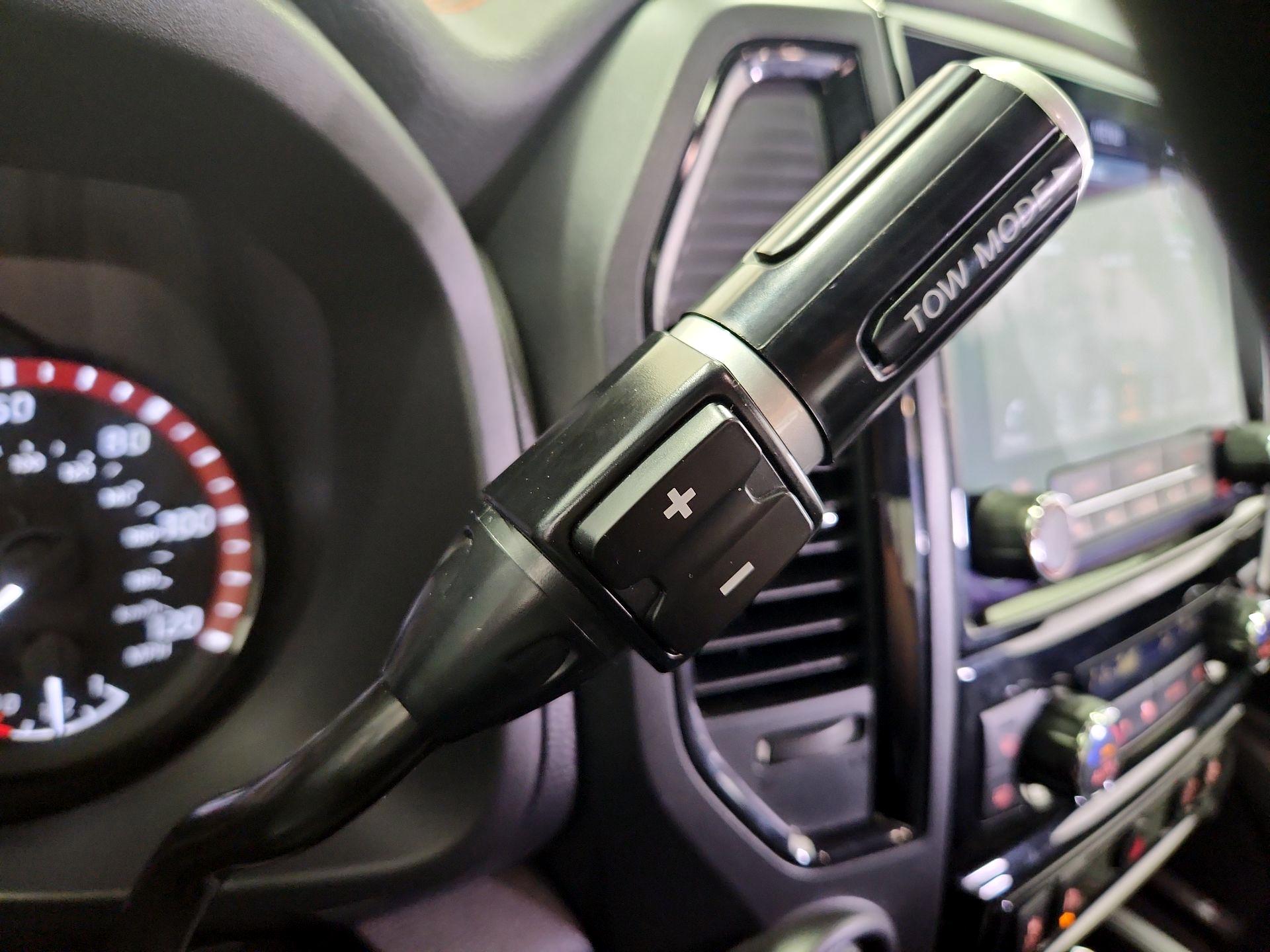 Thumbnail: 2024 Nissan Titan - 18