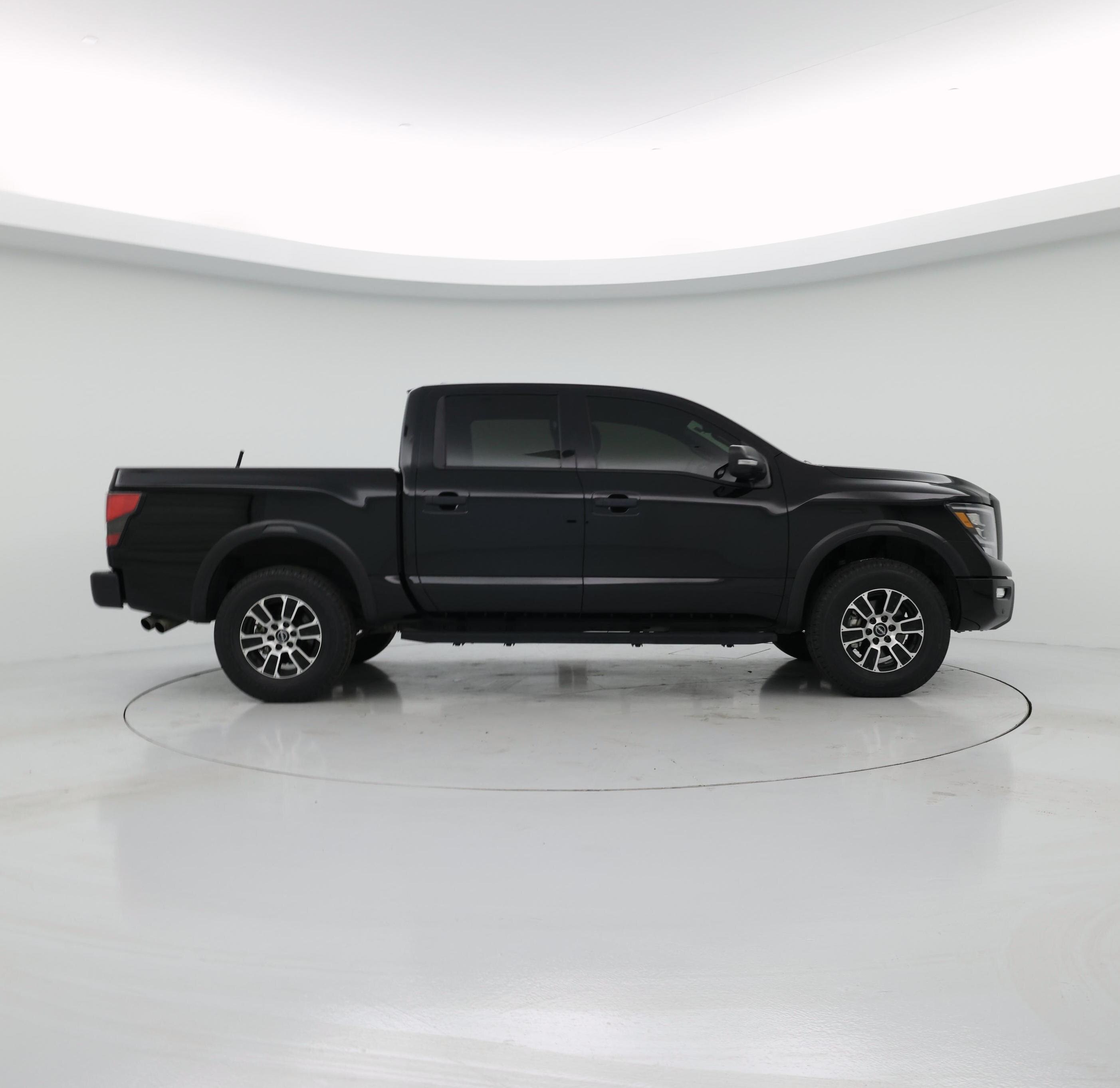 Thumbnail: 2024 Nissan Titan - 7