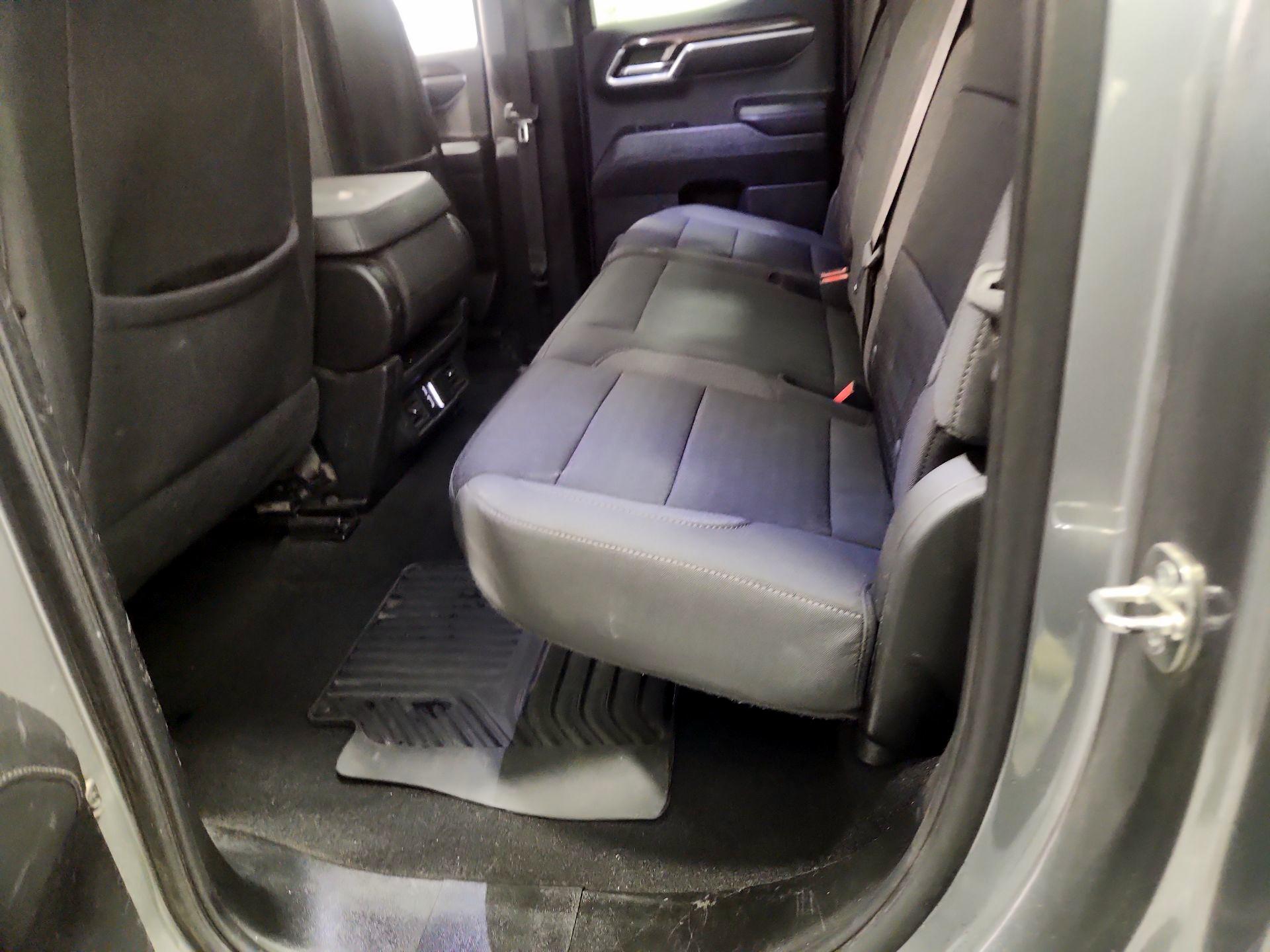 Thumbnail: 2023 Chevrolet Silverado 1500 - 19