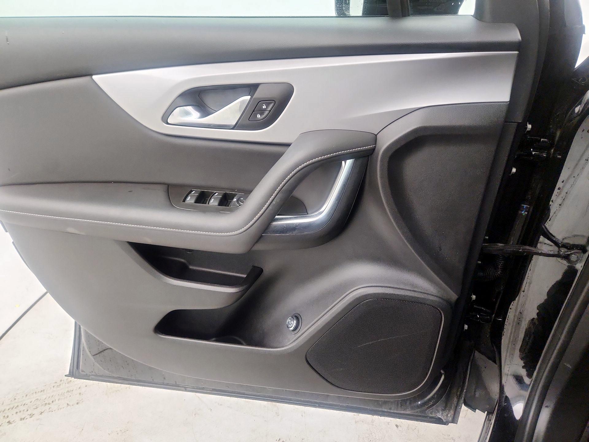 Thumbnail: 2024 Chevrolet Blazer - 10