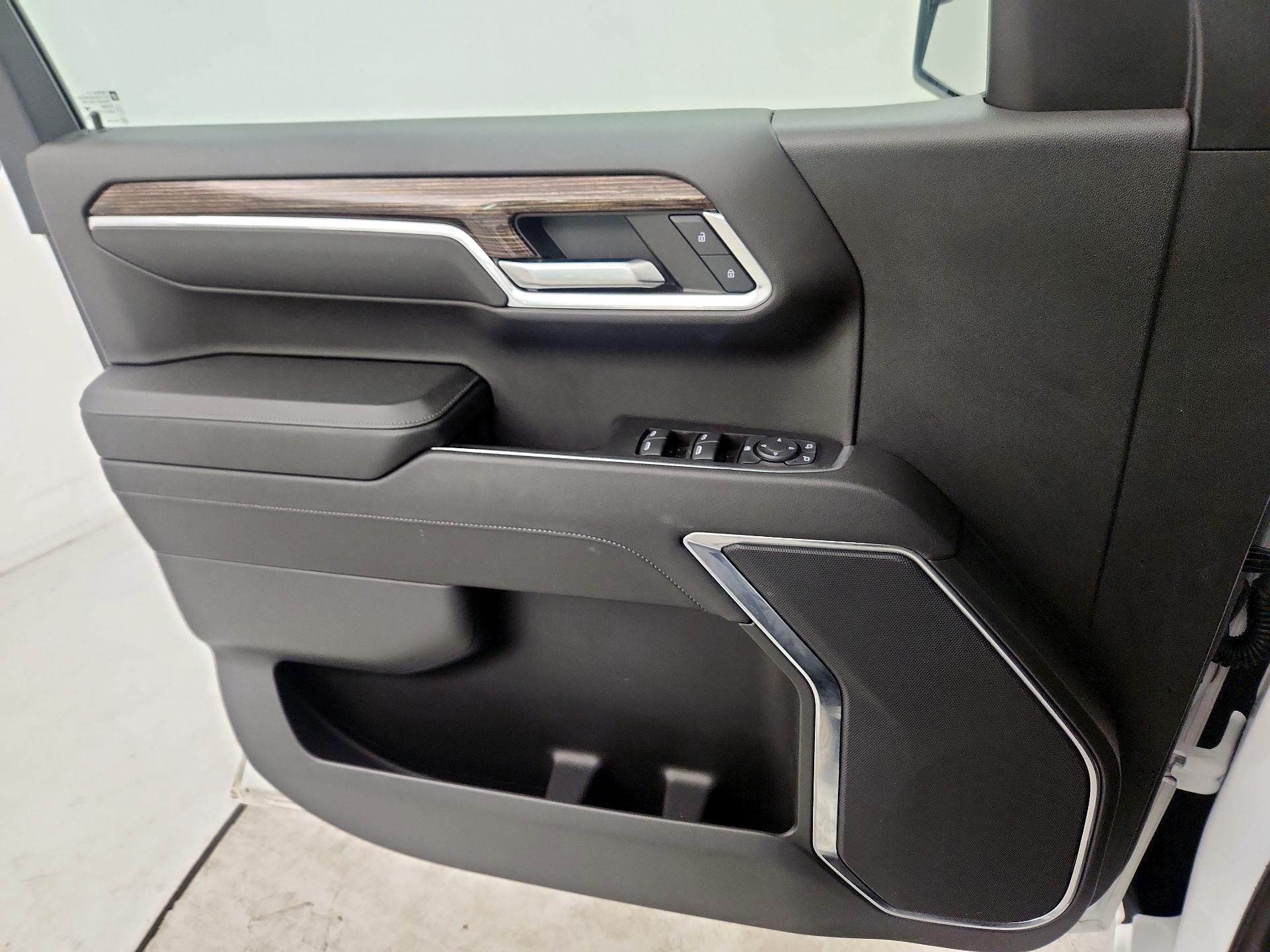 Thumbnail: 2023 GMC Sierra 1500 - 10