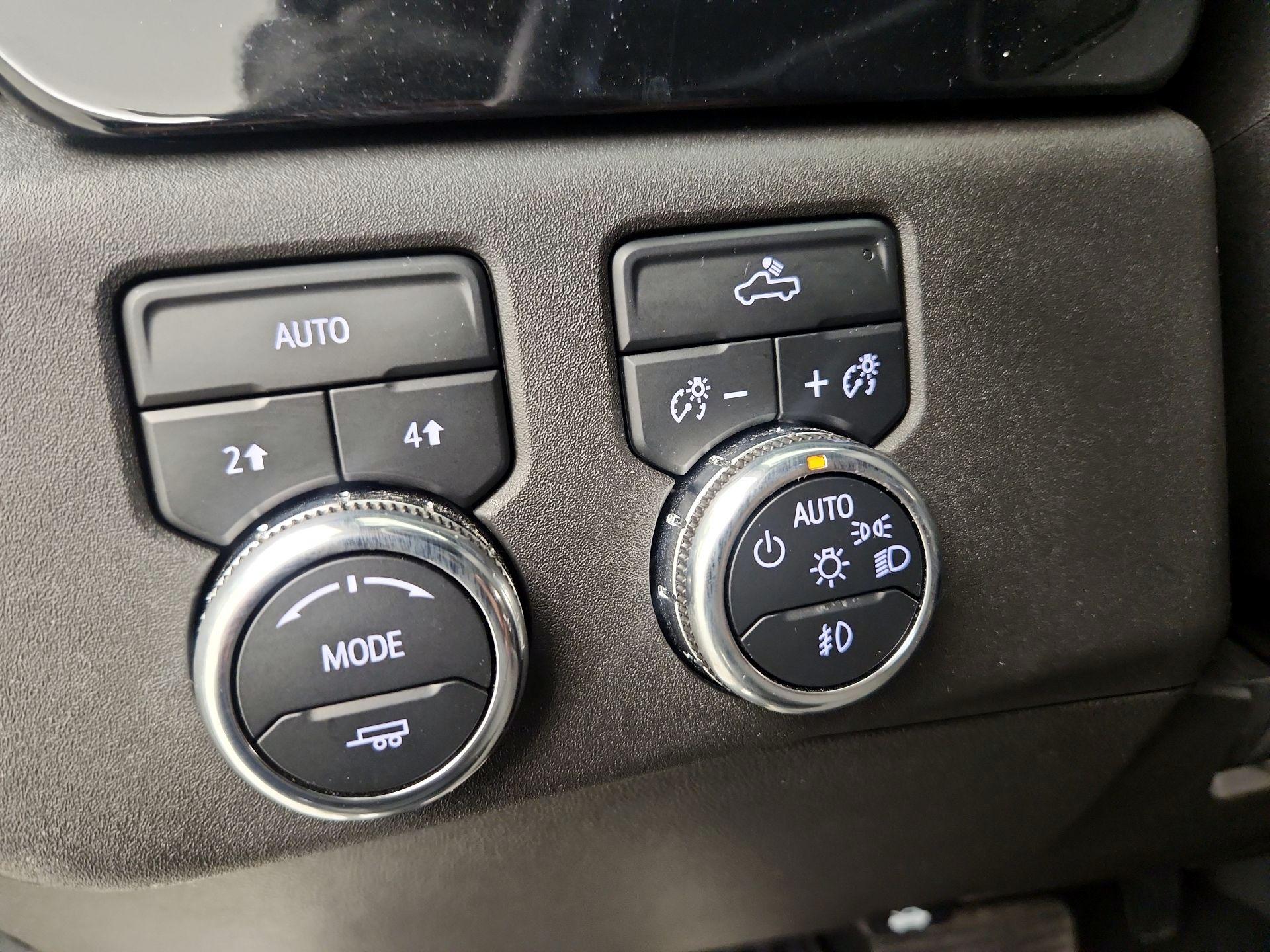 Thumbnail: 2023 GMC Sierra 1500 - 11