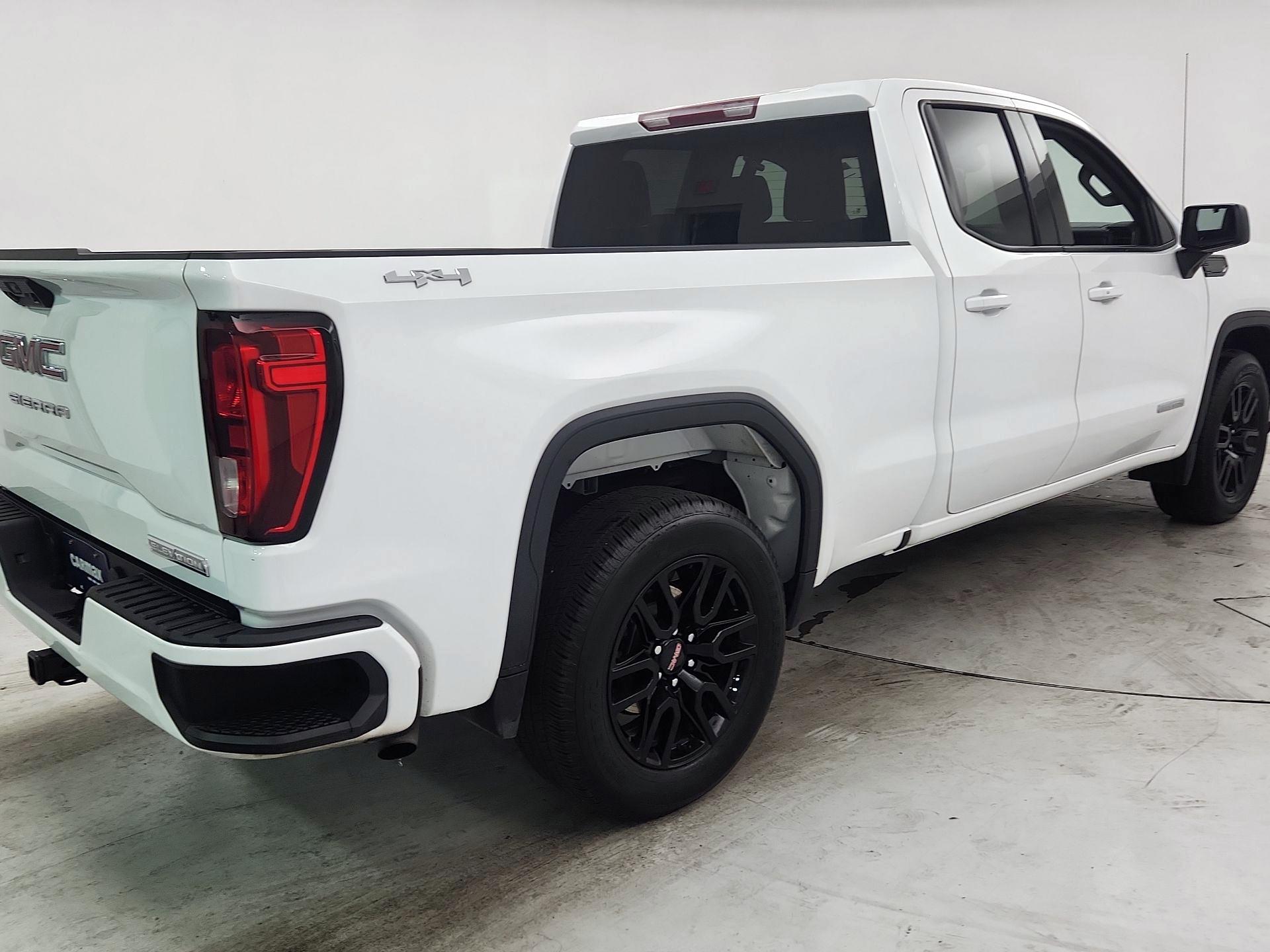 Thumbnail: 2023 GMC Sierra 1500 - 5