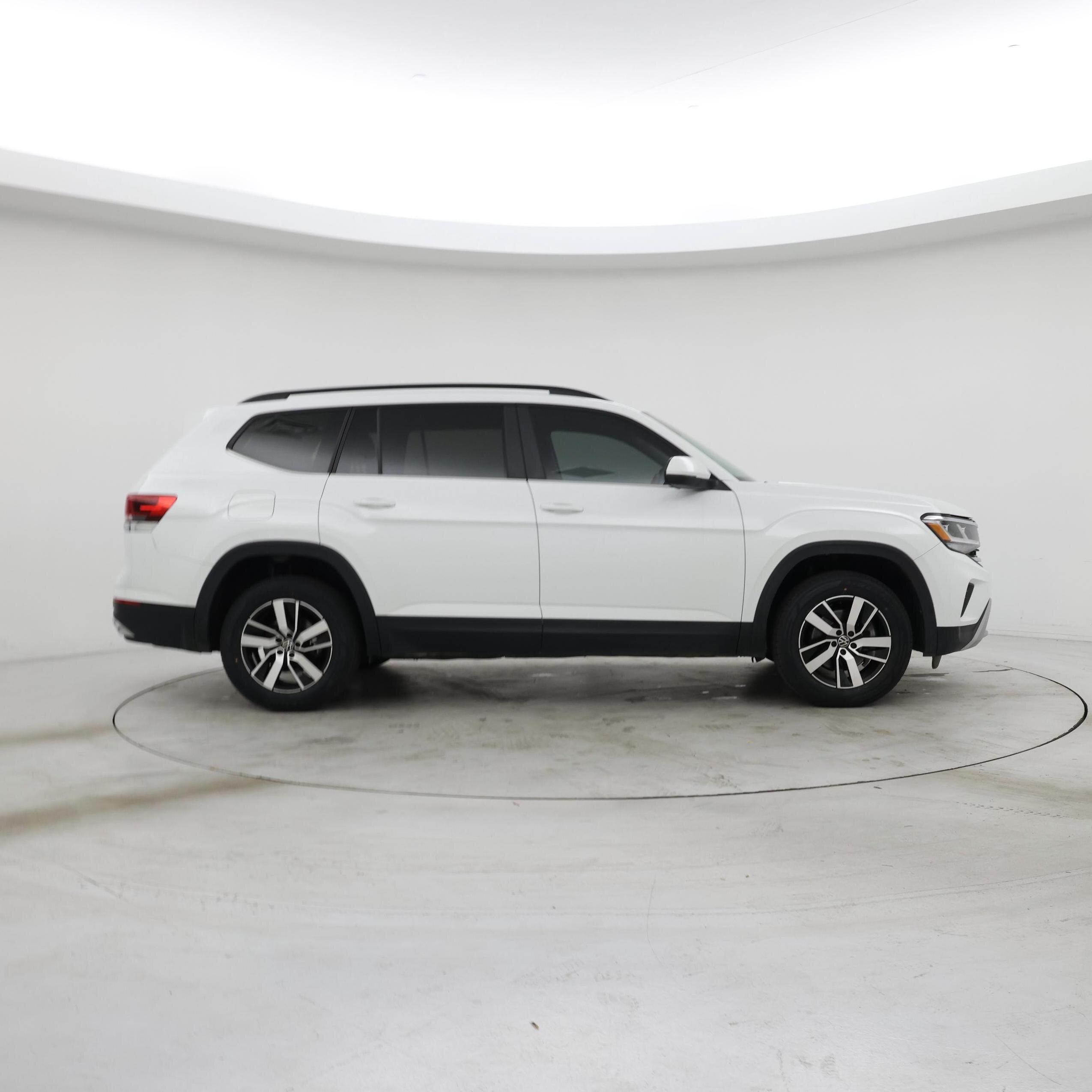 Thumbnail: 2023 Volkswagen Atlas - 7