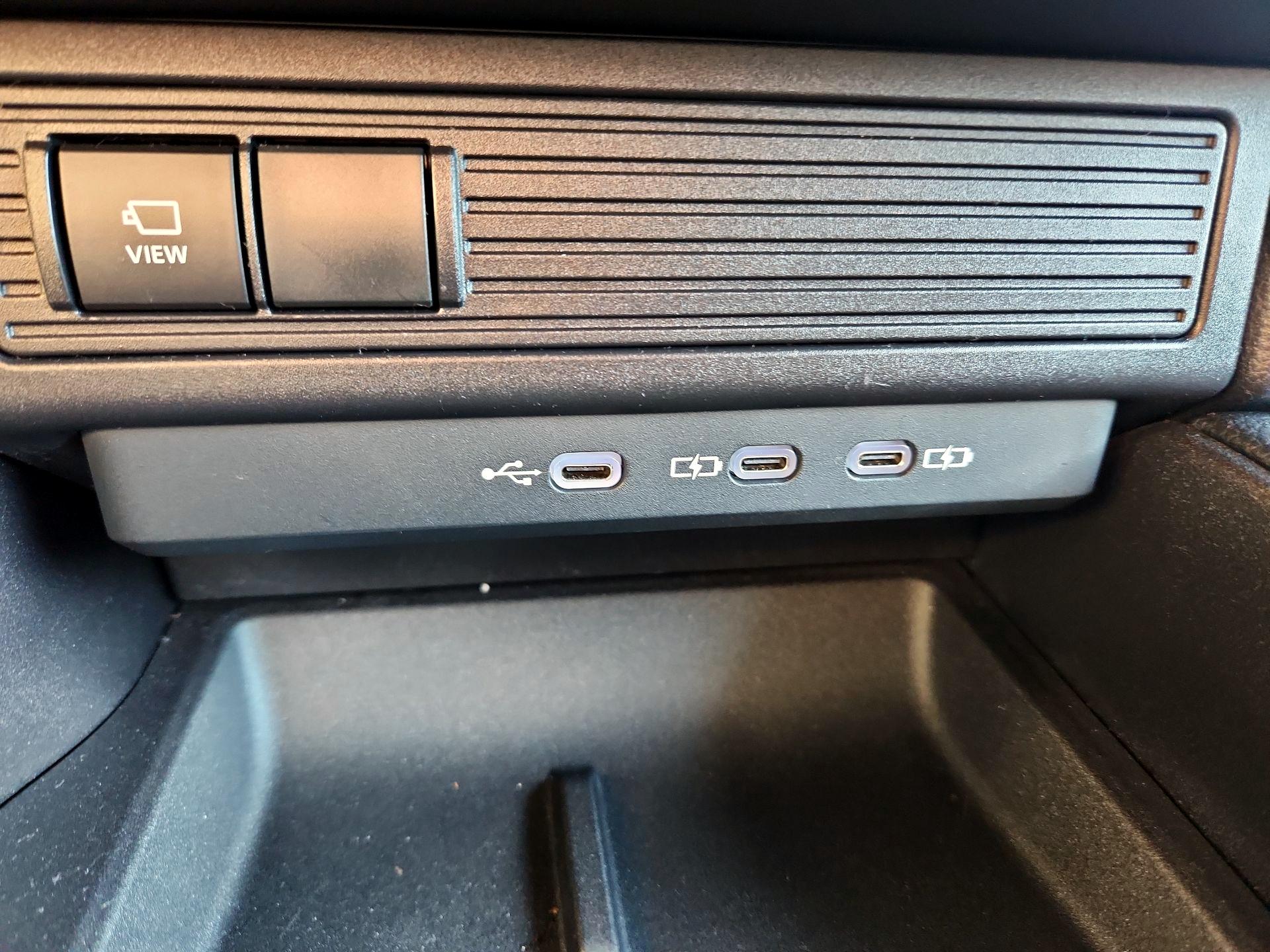 Thumbnail: 2025 Toyota Land Cruiser - 19