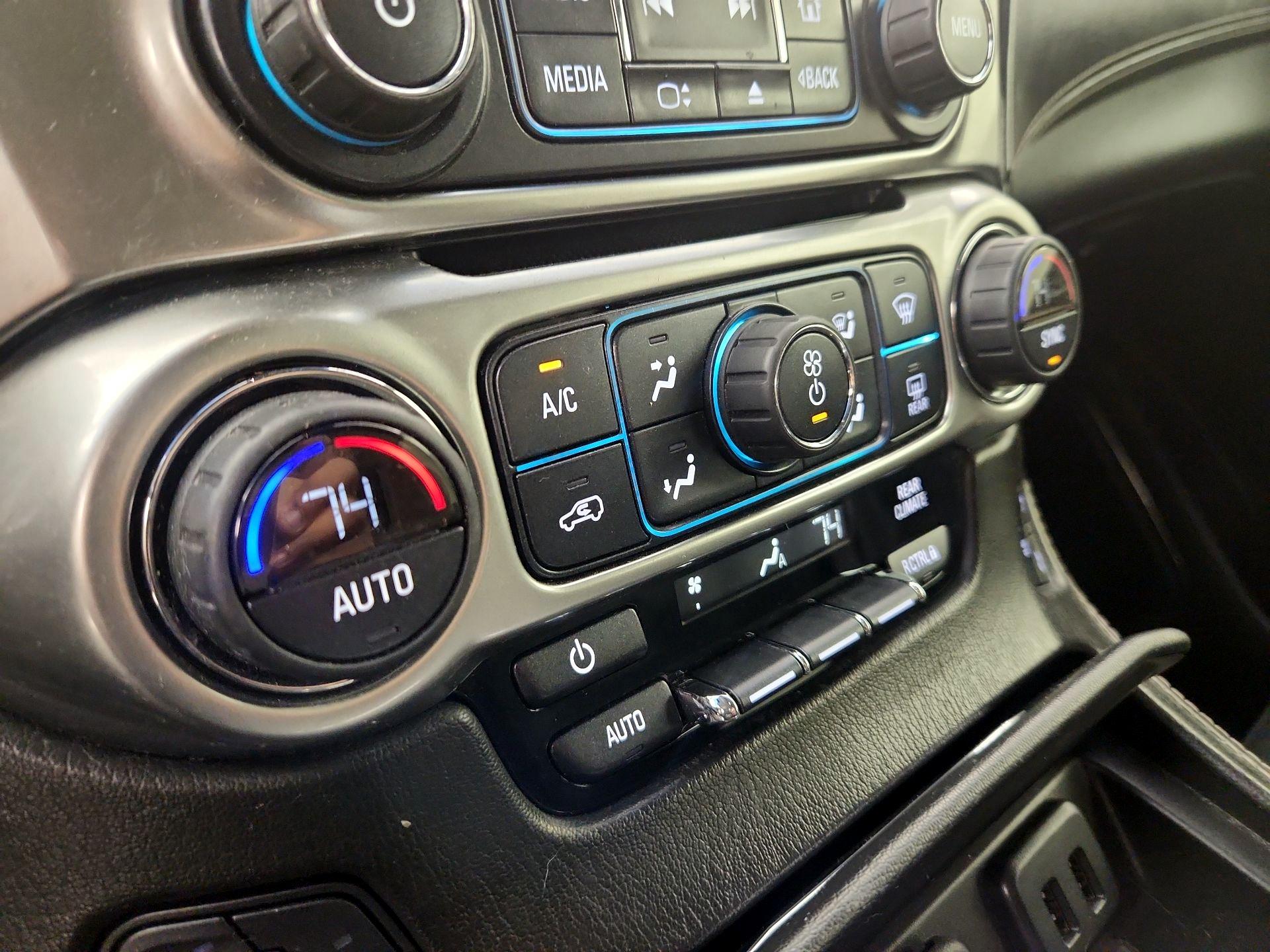 Thumbnail: 2016 Chevrolet Tahoe - 14