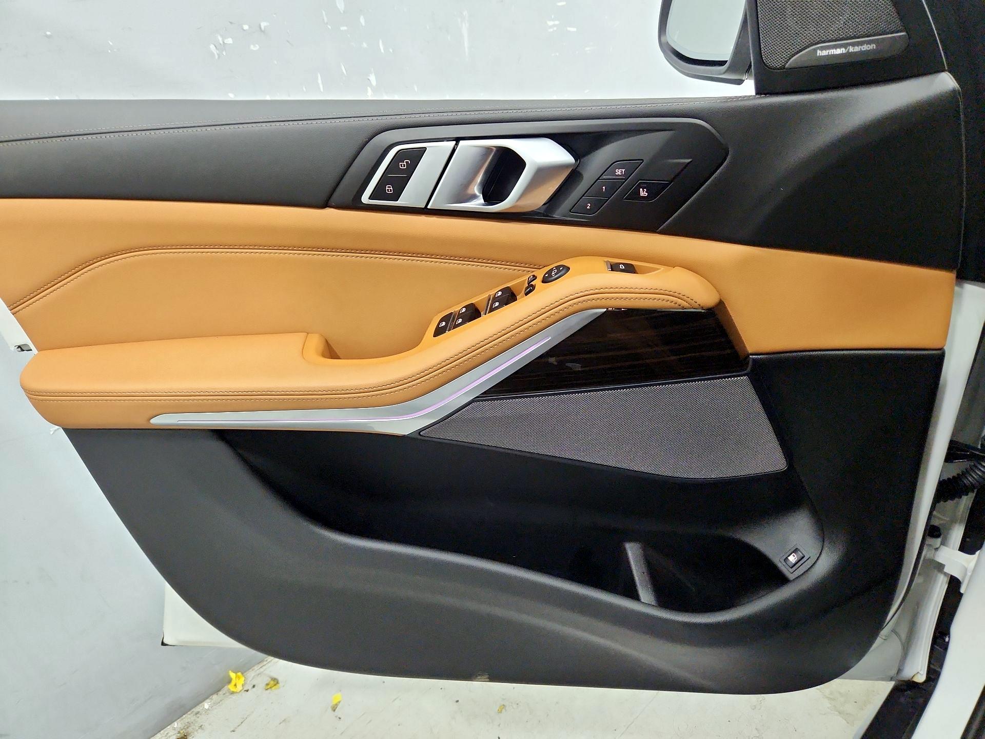 Thumbnail: 2024 BMW X5 - 12