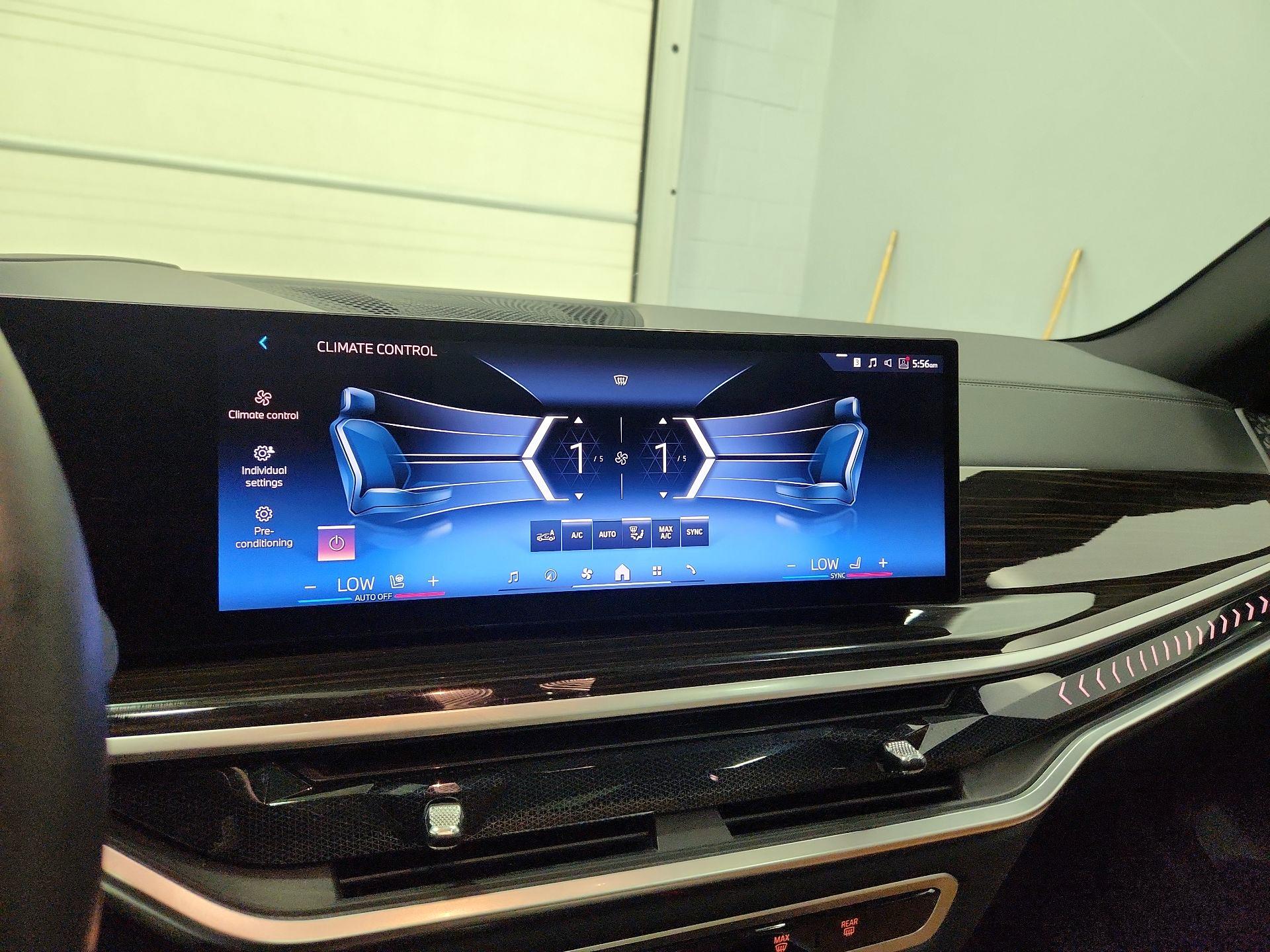 Thumbnail: 2024 BMW X5 - 17