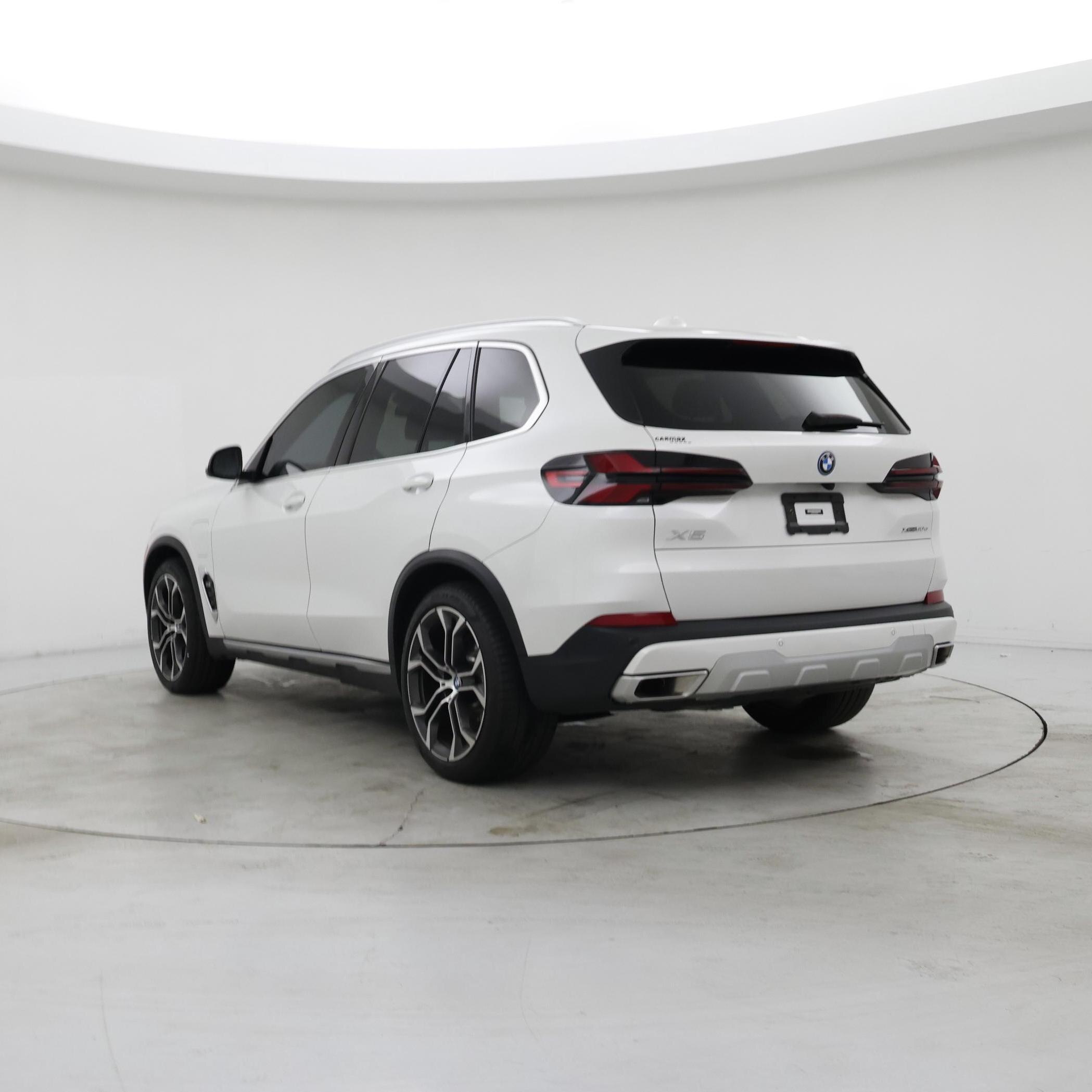 Thumbnail: 2024 BMW X5 - 2