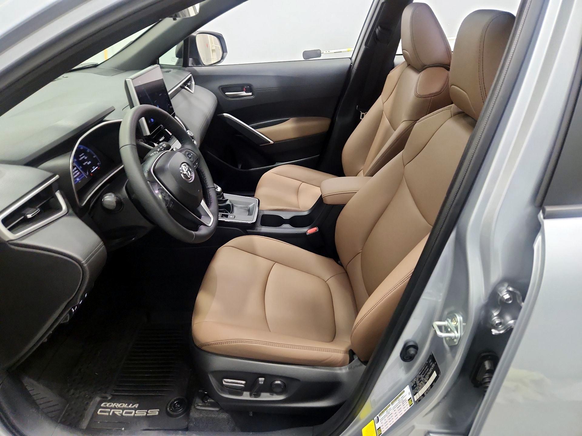 Thumbnail: 2026 Toyota Corolla Cross - 11