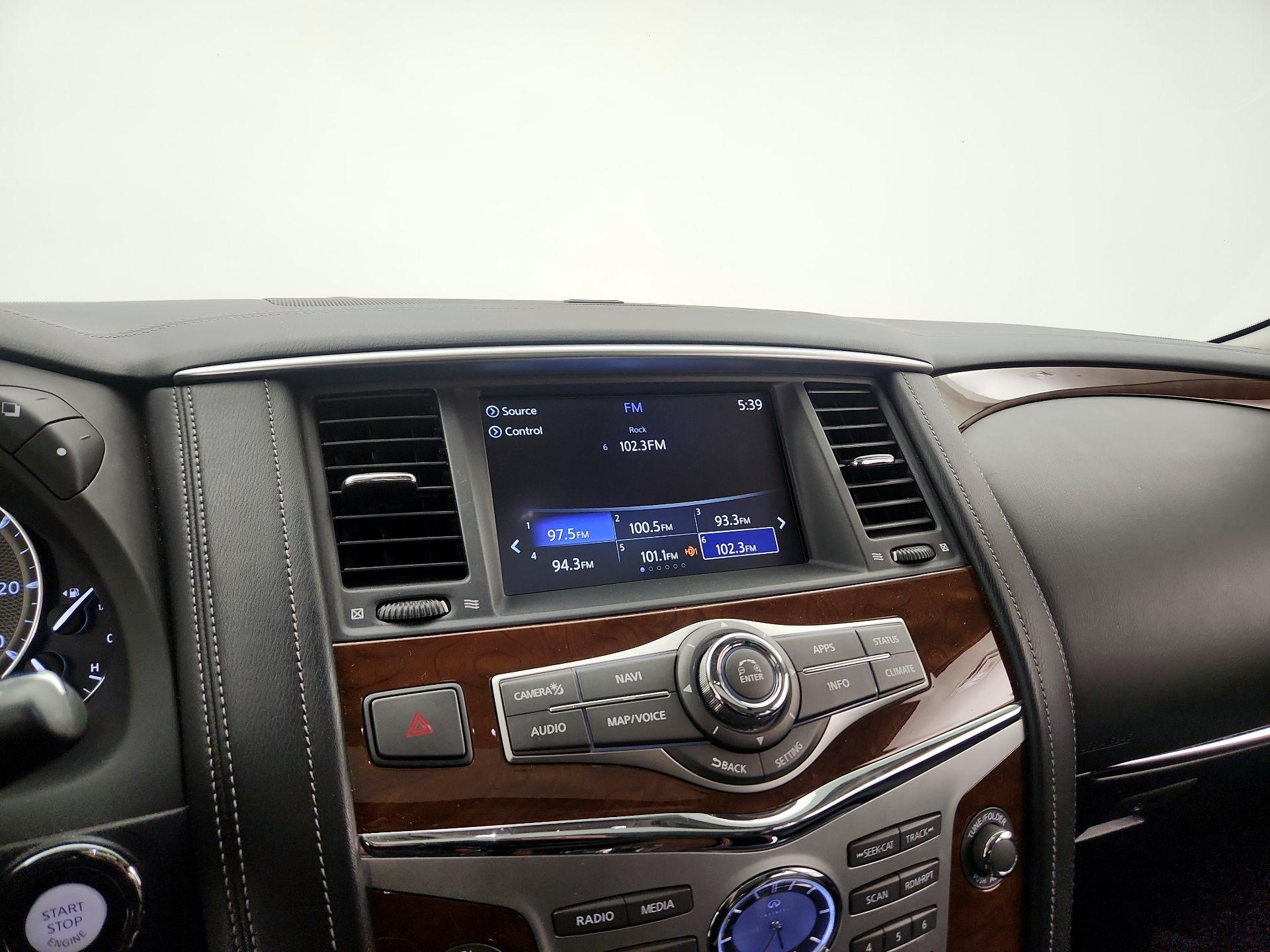 Thumbnail: 2019 INFINITI QX80 - 16