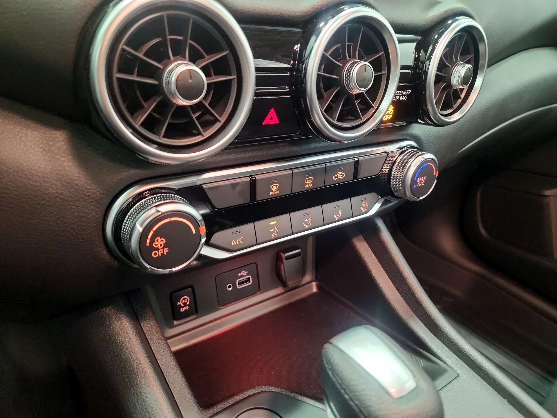 Thumbnail: 2025 Nissan Sentra - 16