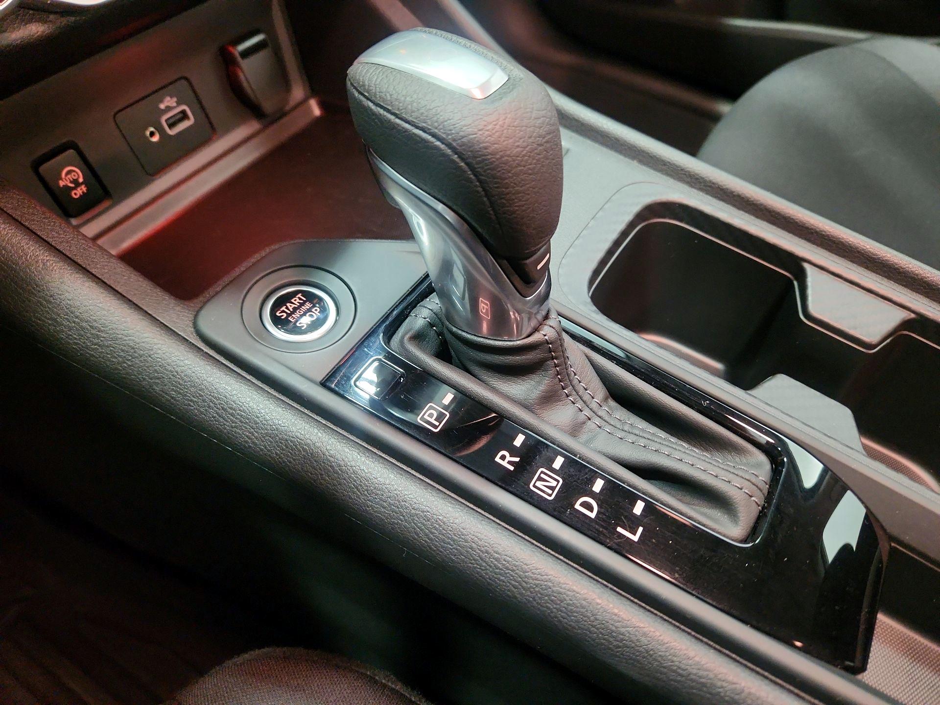 Thumbnail: 2025 Nissan Sentra - 17