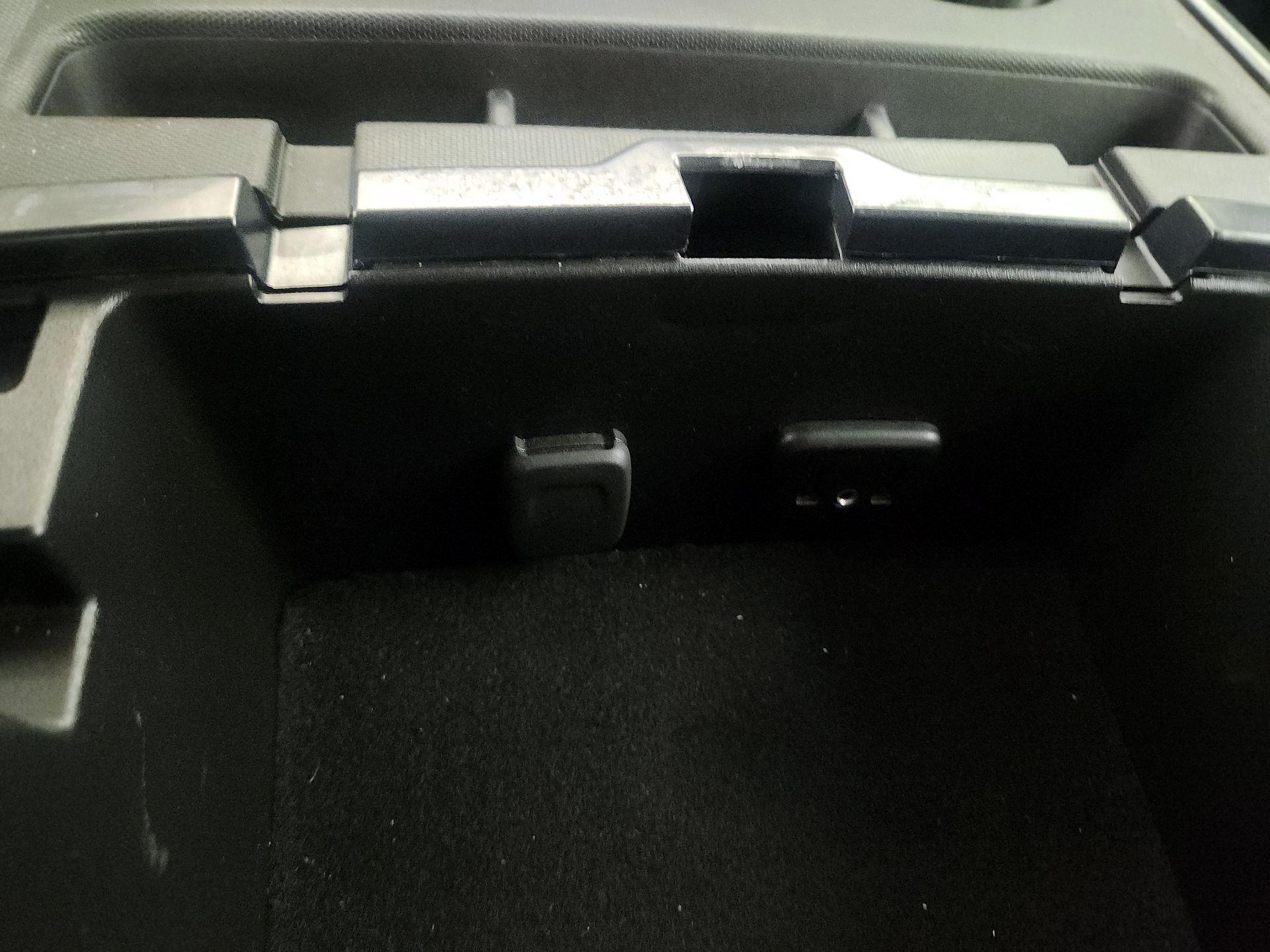 Thumbnail: 2019 Chevrolet Silverado 1500 - 18