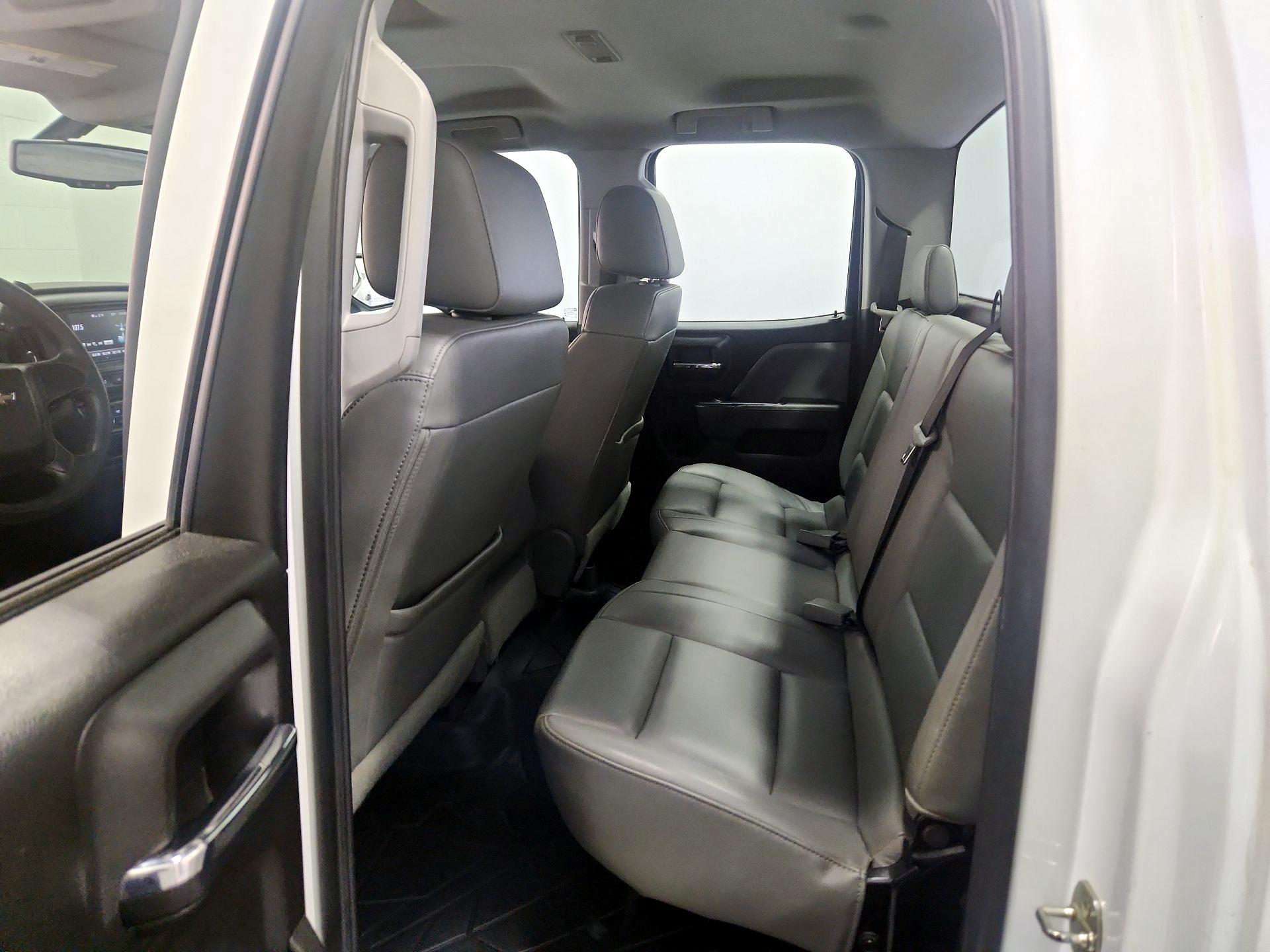 Thumbnail: 2019 Chevrolet Silverado 1500 - 19