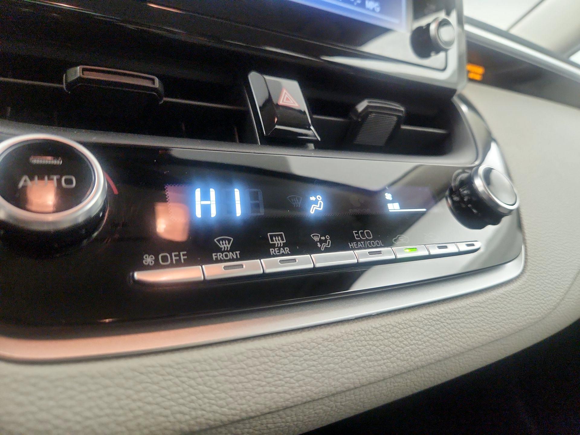 Thumbnail: 2022 Toyota Corolla - 14