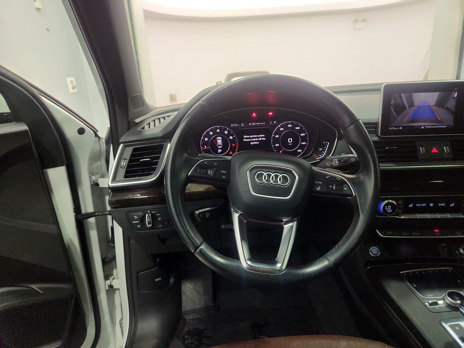 Thumbnail: 2019 Audi Q5 - 10