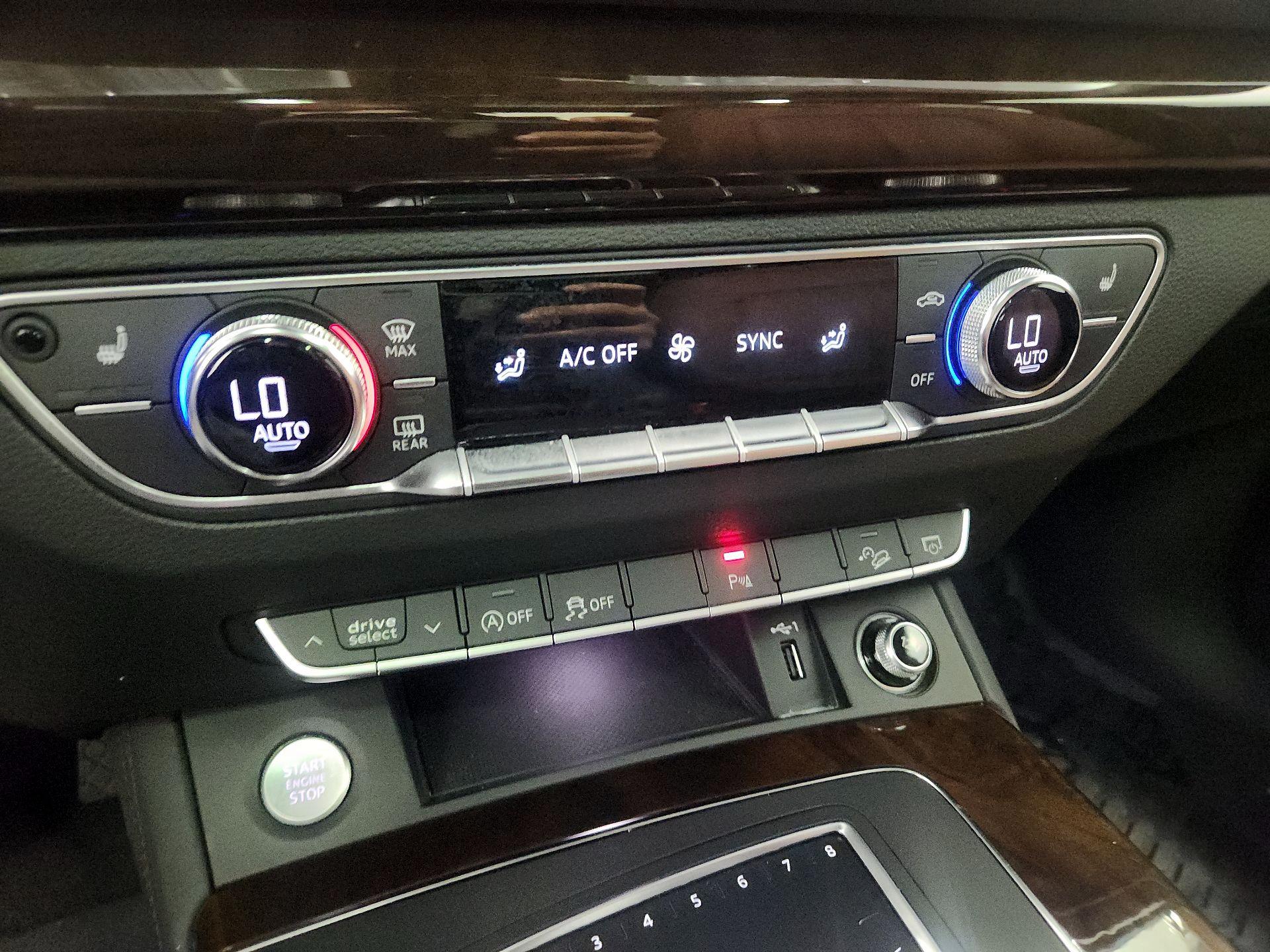 Thumbnail: 2019 Audi Q5 - 16