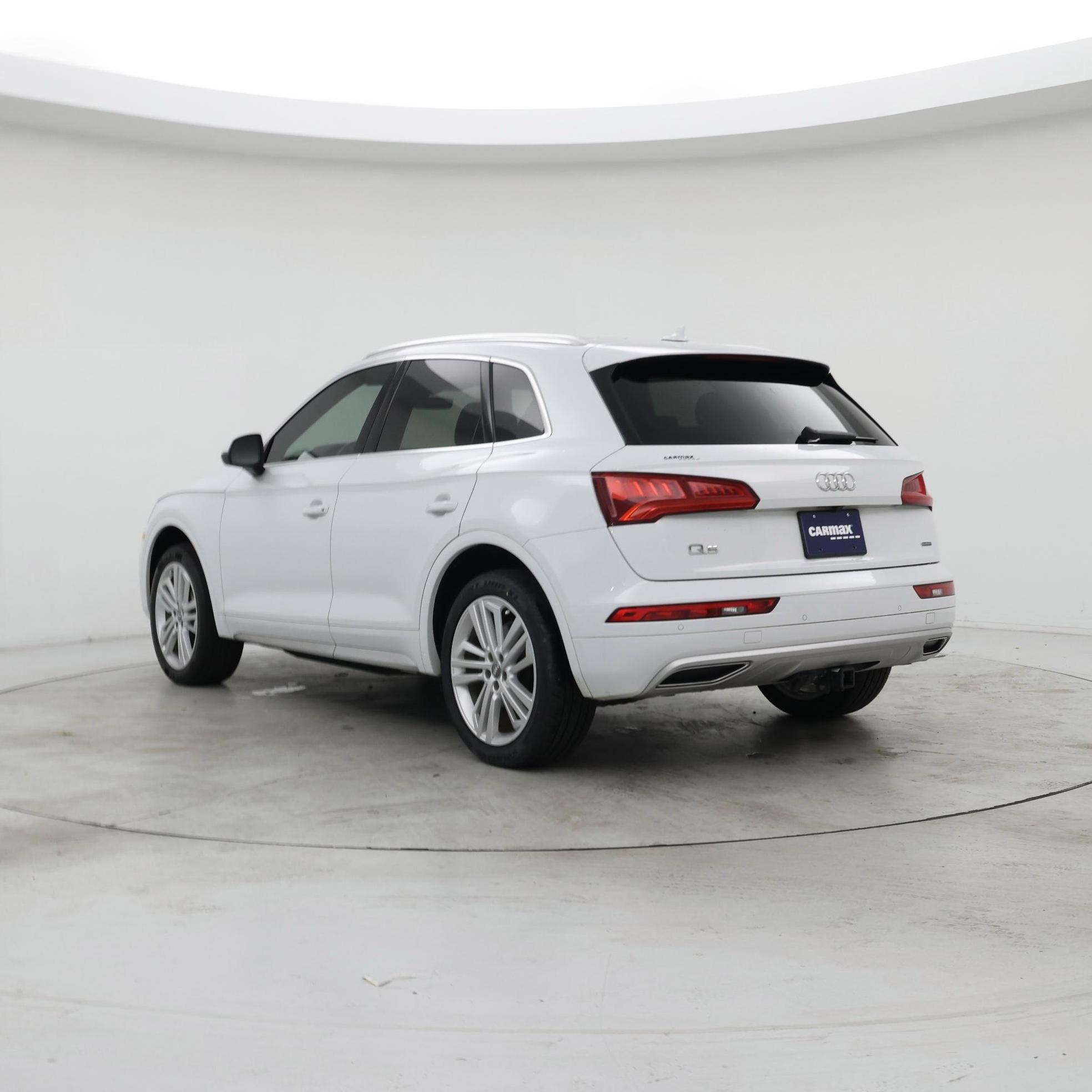 Thumbnail: 2019 Audi Q5 - 2