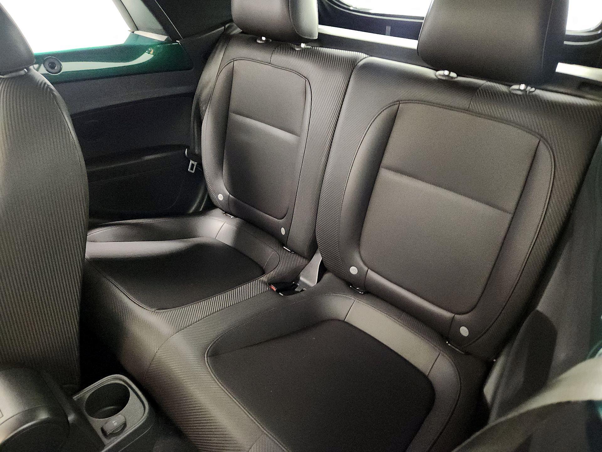 Thumbnail: 2018 Volkswagen Beetle - 19