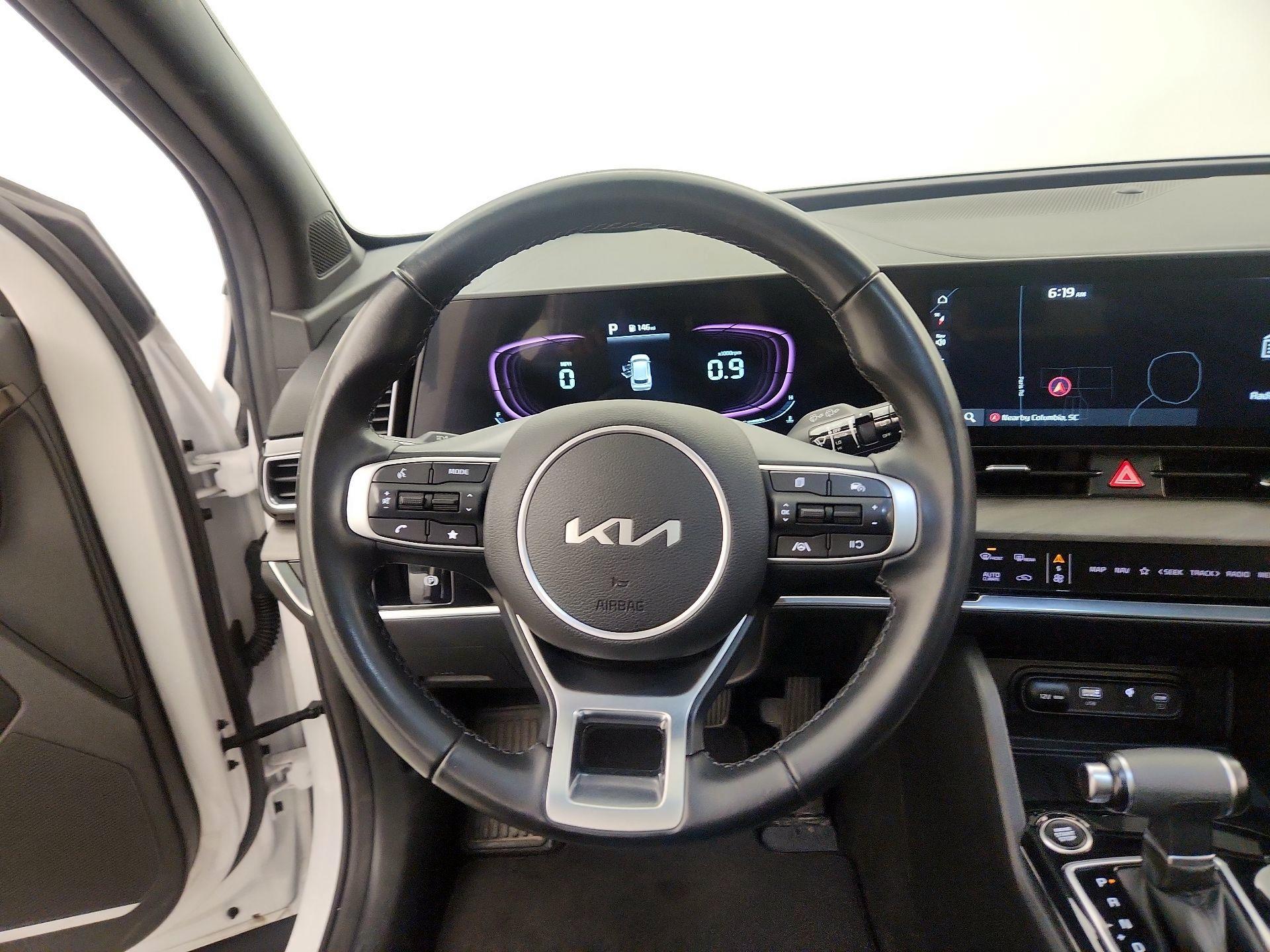 Thumbnail: 2023 Kia Sportage - 10