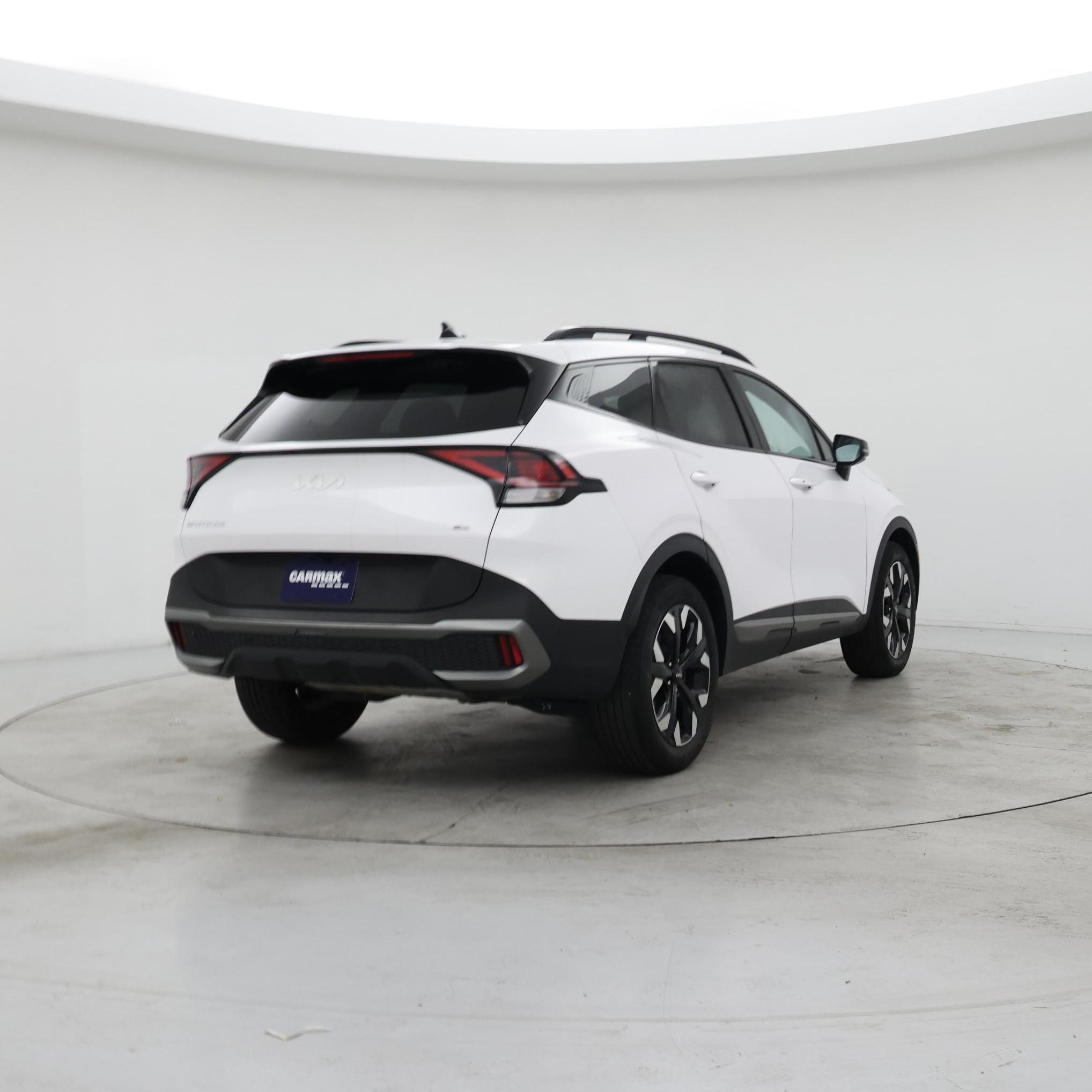 Thumbnail: 2023 Kia Sportage - 8