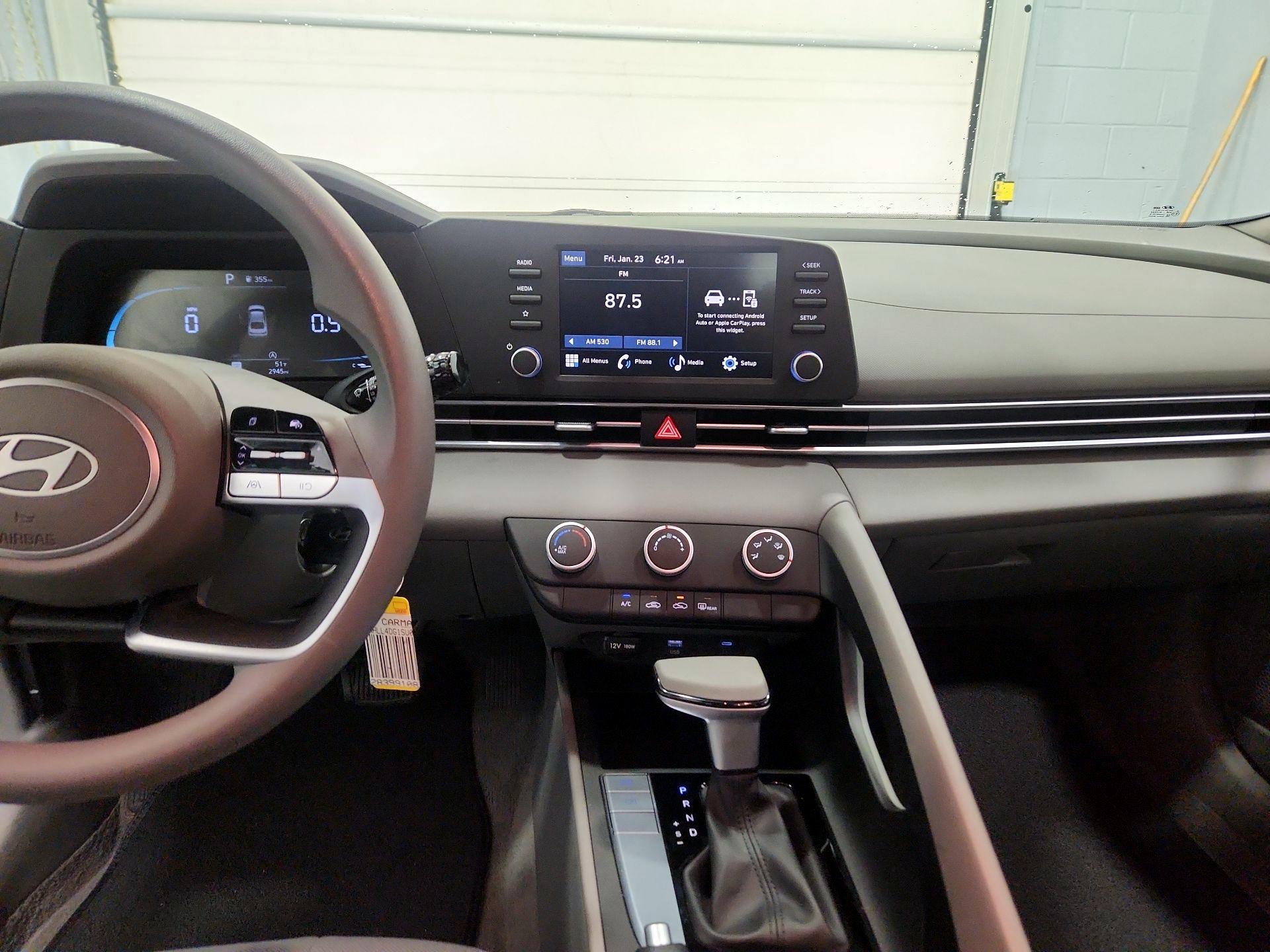 Thumbnail: 2025 Hyundai Elantra - 9