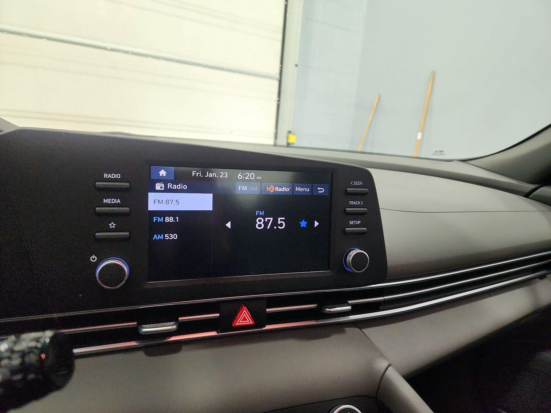 Thumbnail: 2025 Hyundai Elantra - 15