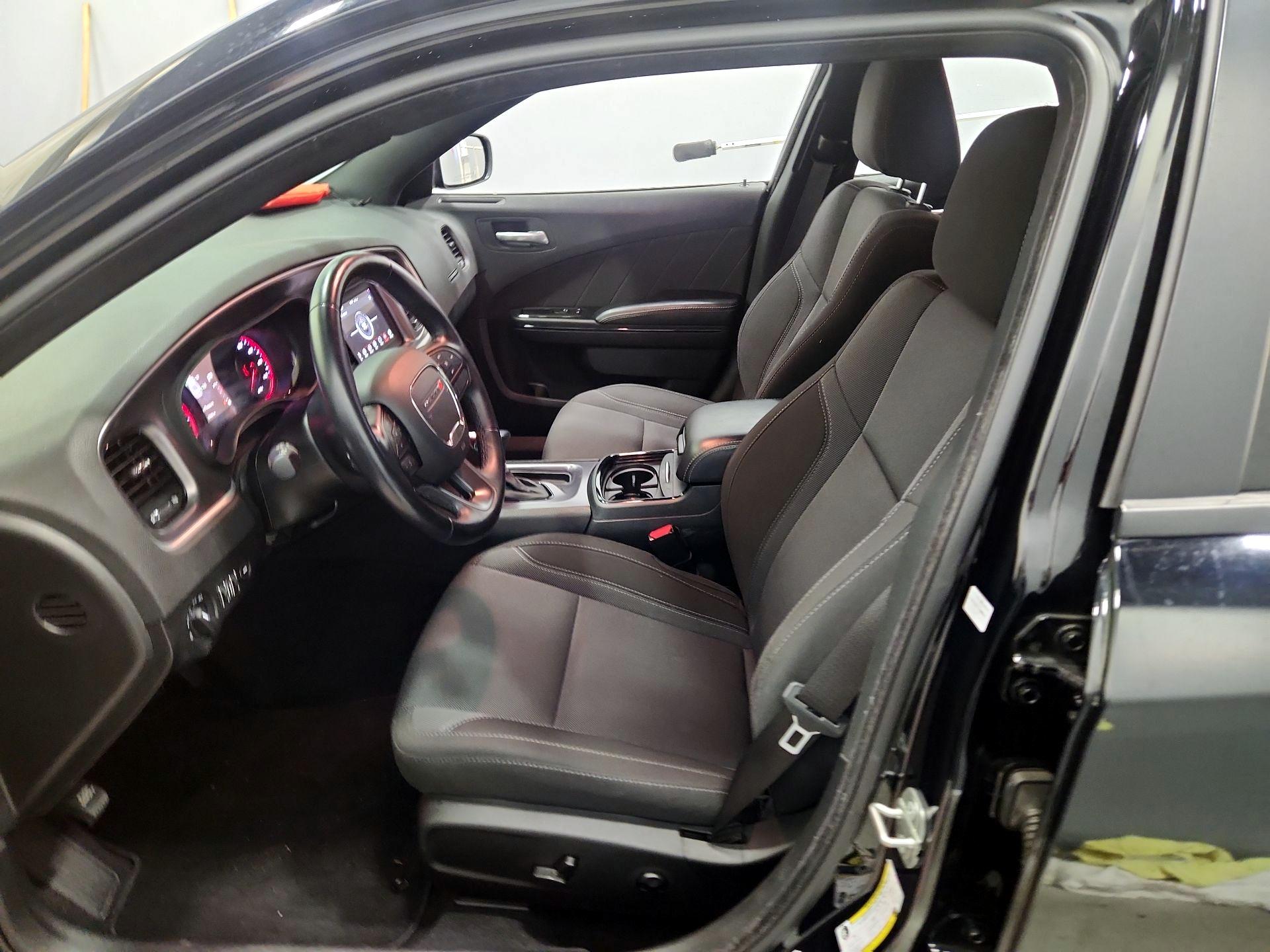 Thumbnail: 2021 Dodge Charger - 11